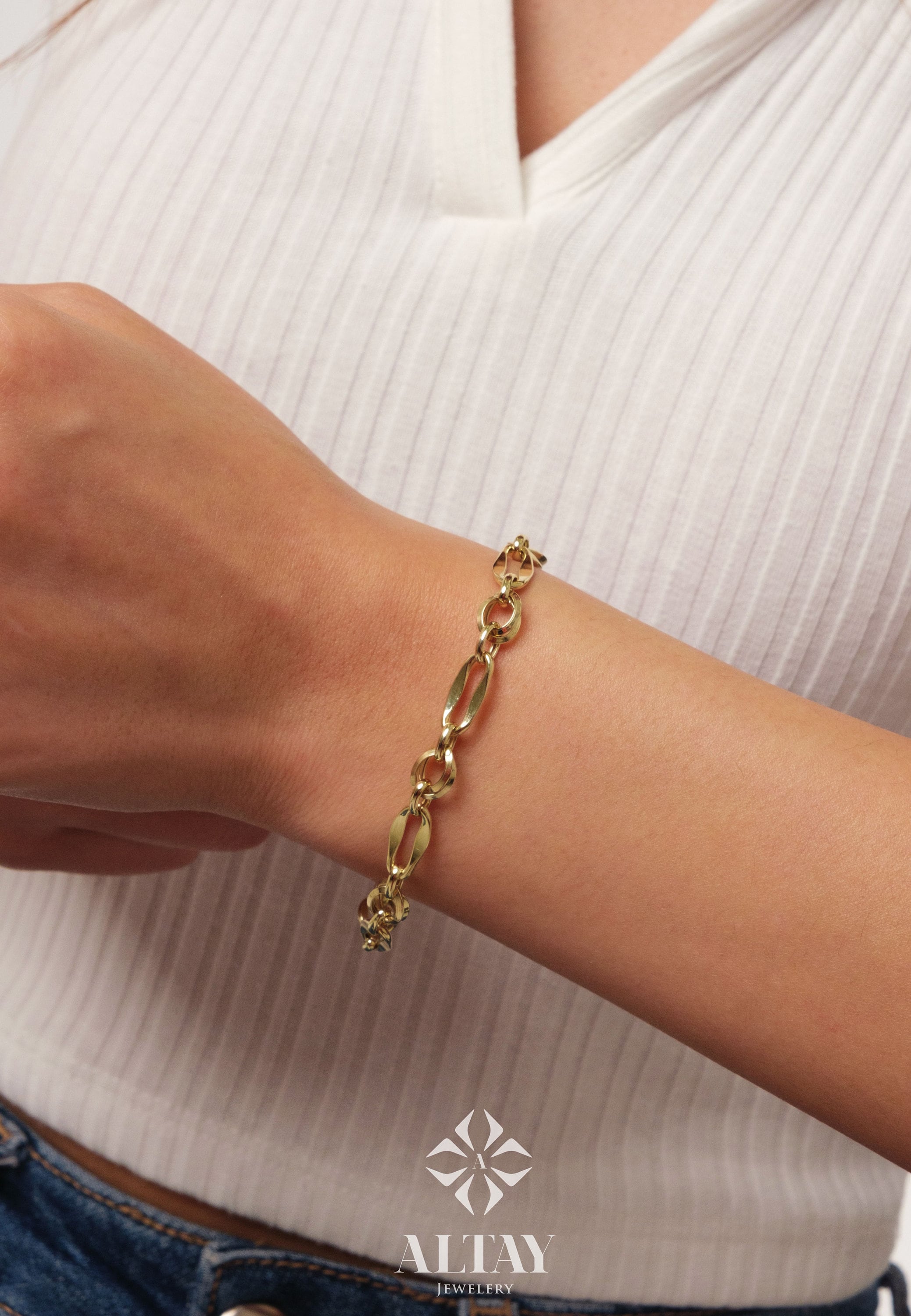 14K Gold Paperclip Rolo Chain Bracelet, Rectangle Long Chain, Chunky Oval Chain Link Bracelet, Layered Bracelet, Dainty Chain, Gift For Her