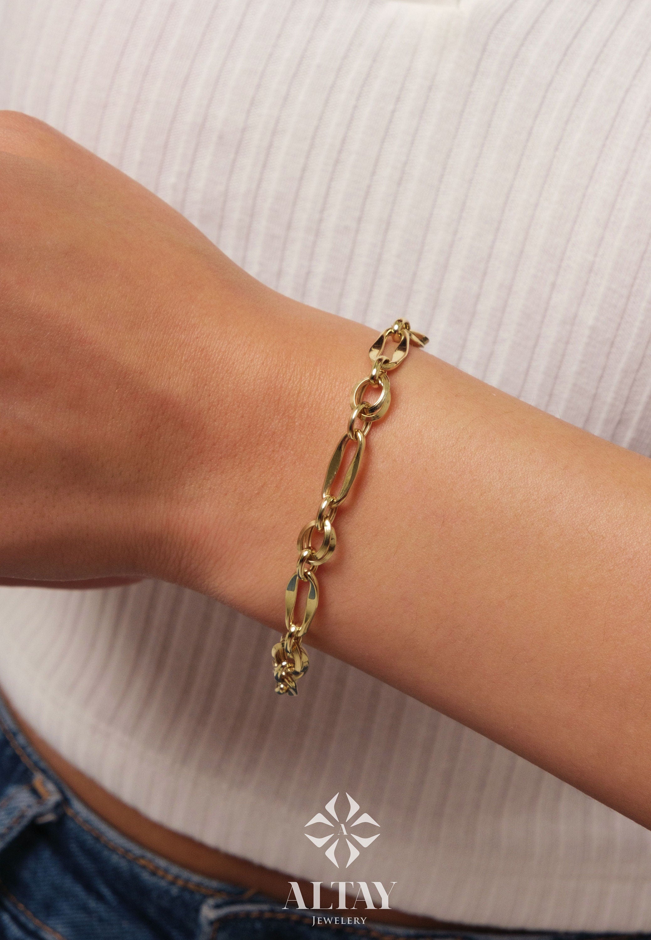 14K Gold Paperclip Rolo Chain Bracelet, Rectangle Long Chain, Chunky Oval Chain Link Bracelet, Layered Bracelet, Dainty Chain, Gift For Her