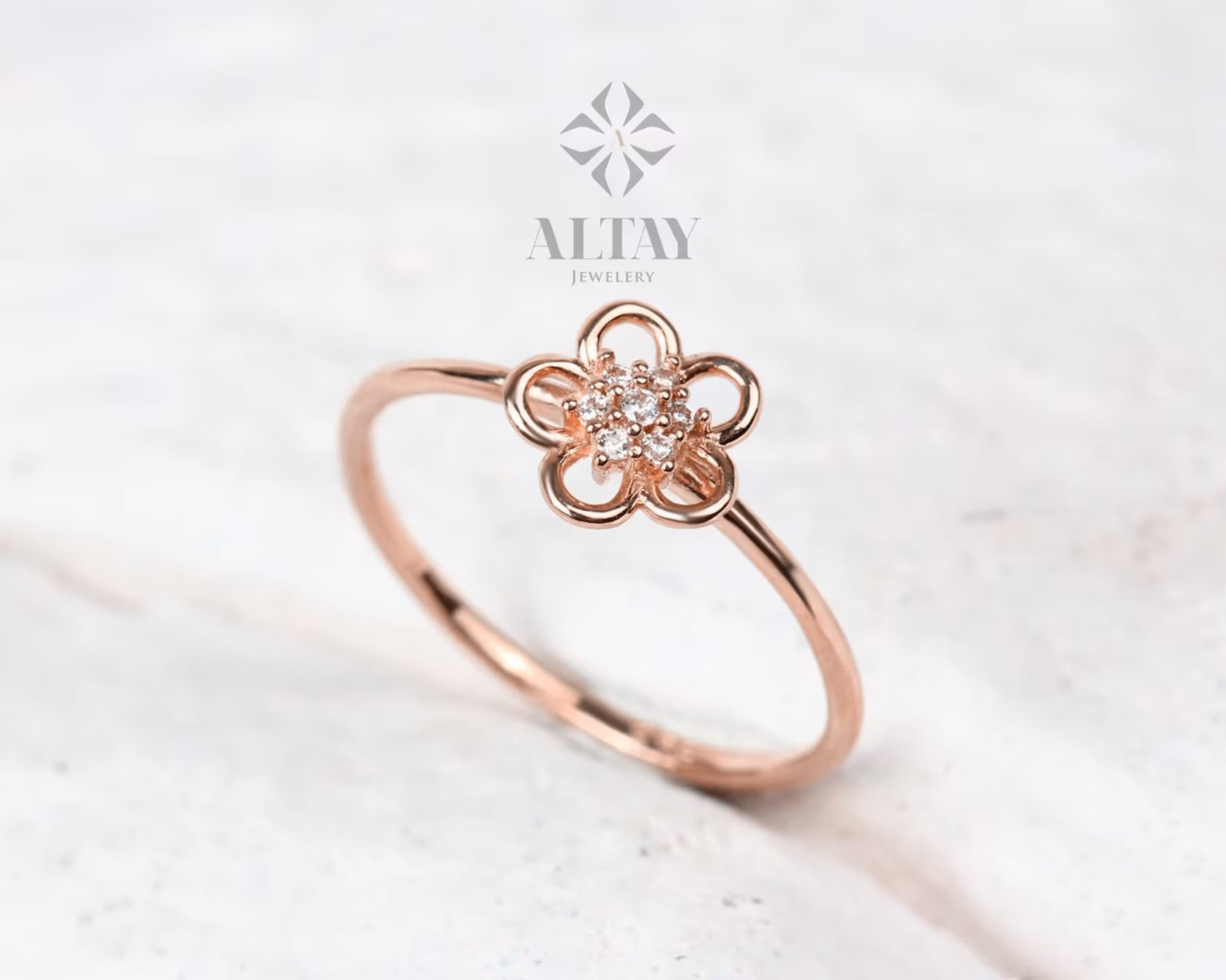 14K Gold Flower Ring, Diamond Daisy Ring, Sunflower Band, Stackable Gold Ring, Dainty Flower Ring, Tiny Gold FlowerJewelry, Gift For Her