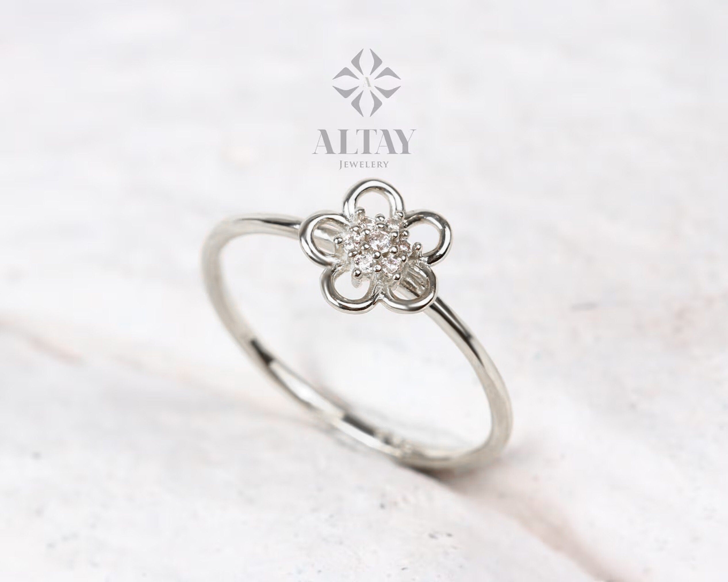 14K Gold Flower Ring, Diamond Daisy Ring, Sunflower Band, Stackable Gold Ring, Dainty Flower Ring, Tiny Gold FlowerJewelry, Gift For Her