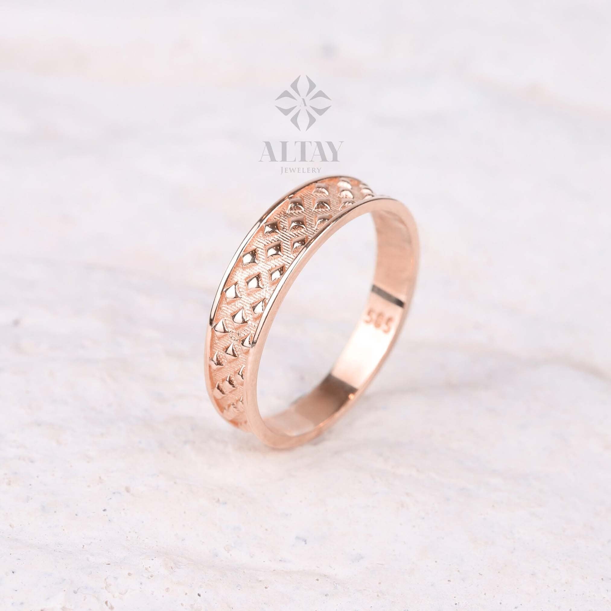 14K Gold Textured Band Ring, Square Pattern Wedding Ring, Minimalist Matching Ring, Engravable Eternity Ring, Chunky Marriage Band