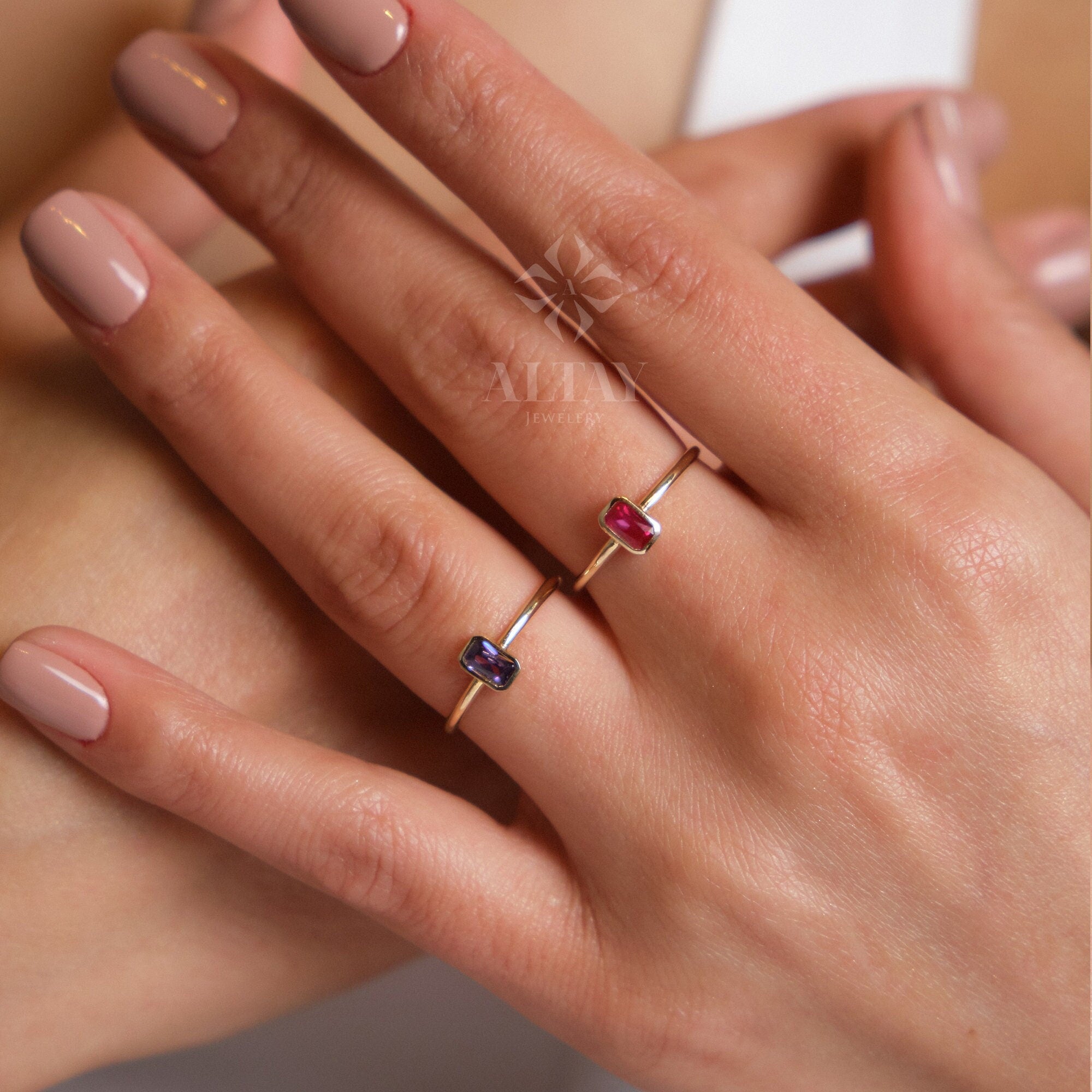 14K Gold Vintage Birthstone Ring, Baguette Gemstone, Personalized Solitaire Ring, Bezel Set Stone Ring, Elegant Gold Engagement Ring