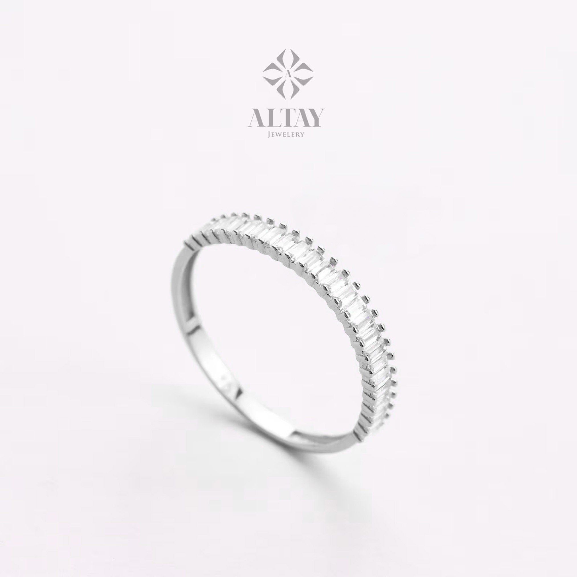 14K Gold Baguette Half Eternity Ring, Unique Marriage Ring, Dainty Baguette Ring, Minimalist Wedding Ring, Delicate Engagement Band