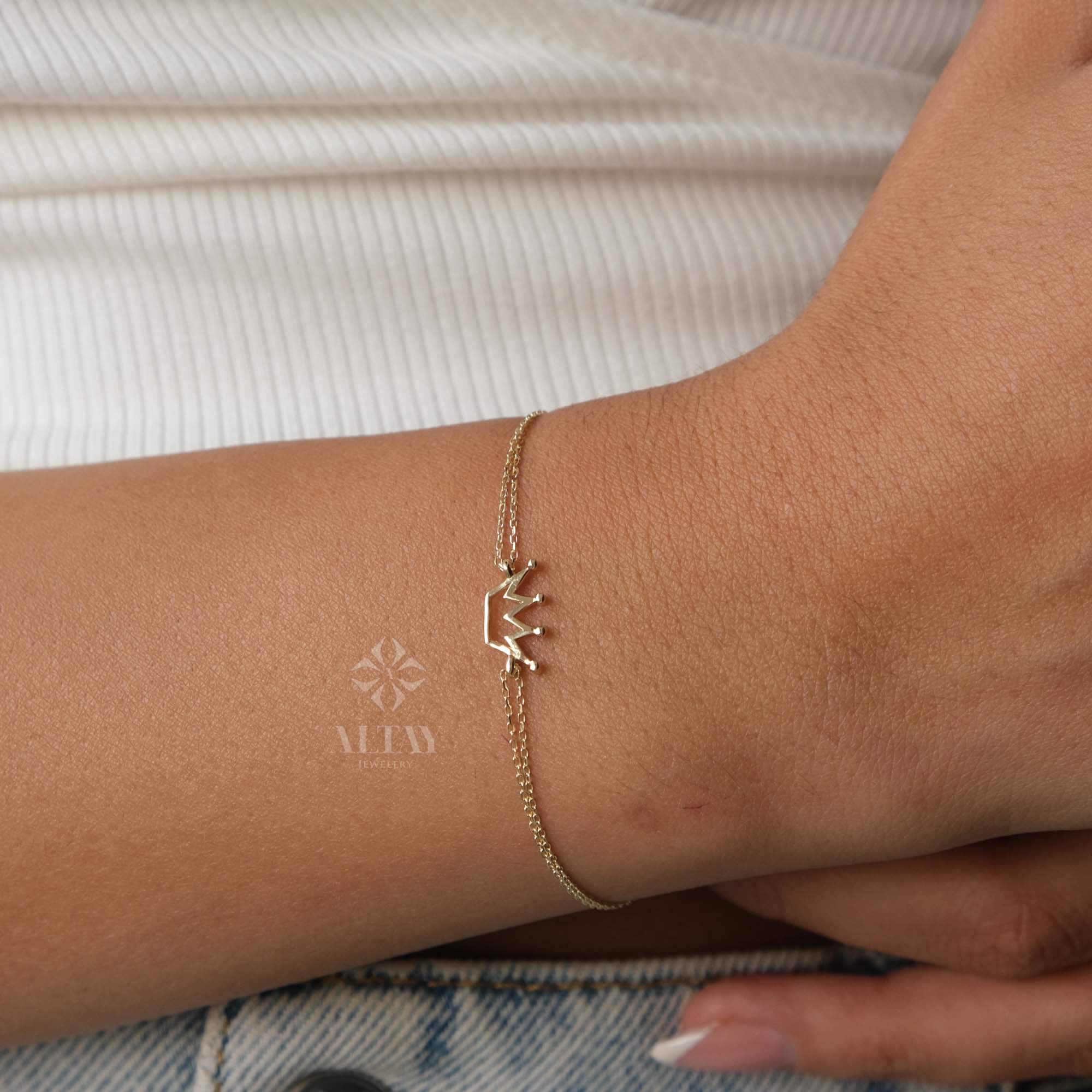 14K Gold Crown Bracelet, Tiny Solid Gold Crown Bracelet, Delicate Crown Bracelet, Dainty Gold Princess Bracelet, Mini Crown Bracelet