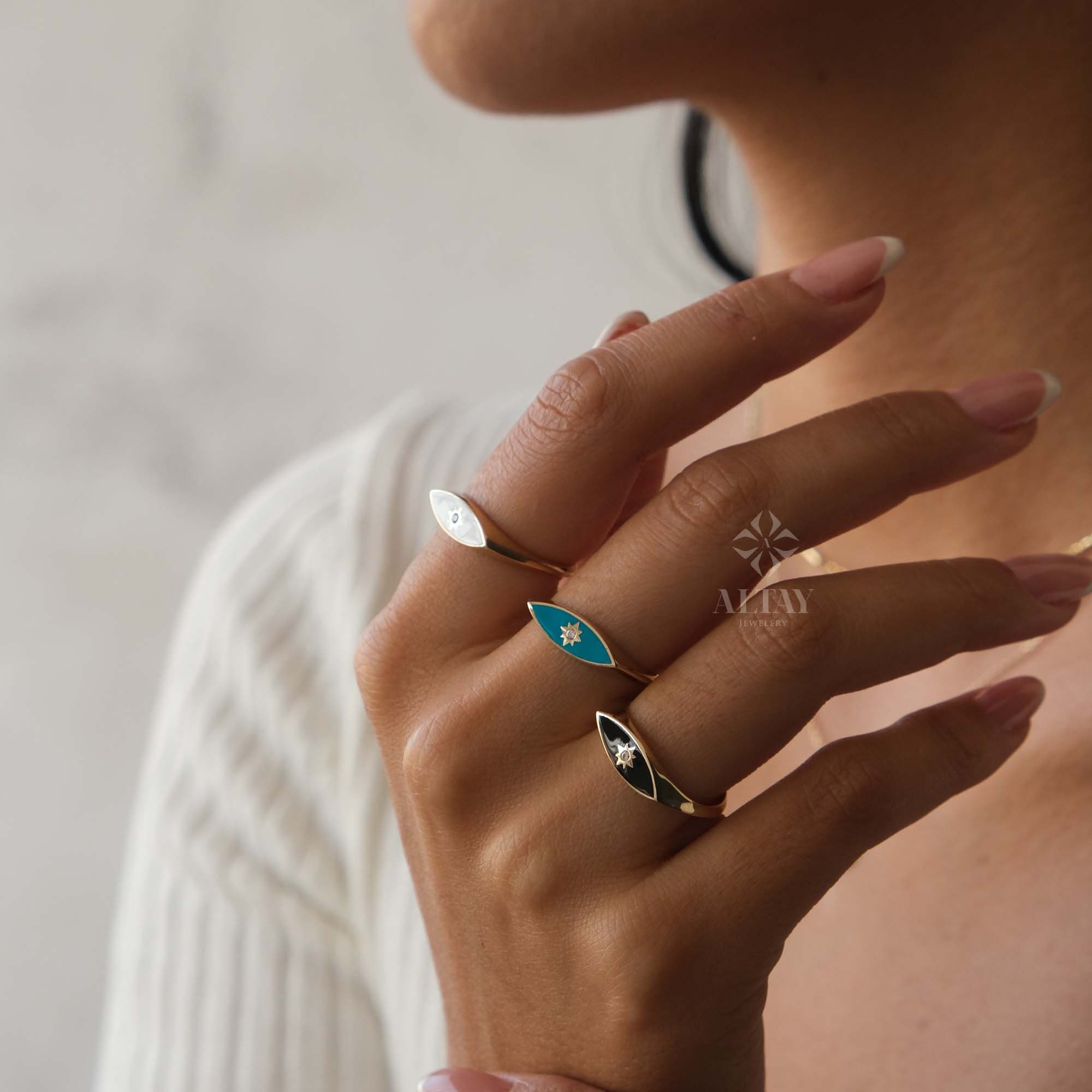 14K Gold North Star Signet Ring, Colorful Star Rings, Polaris Signet Band Ring, Chance Ring, Astrology Starburst Ring, Celestial Pinky Ring