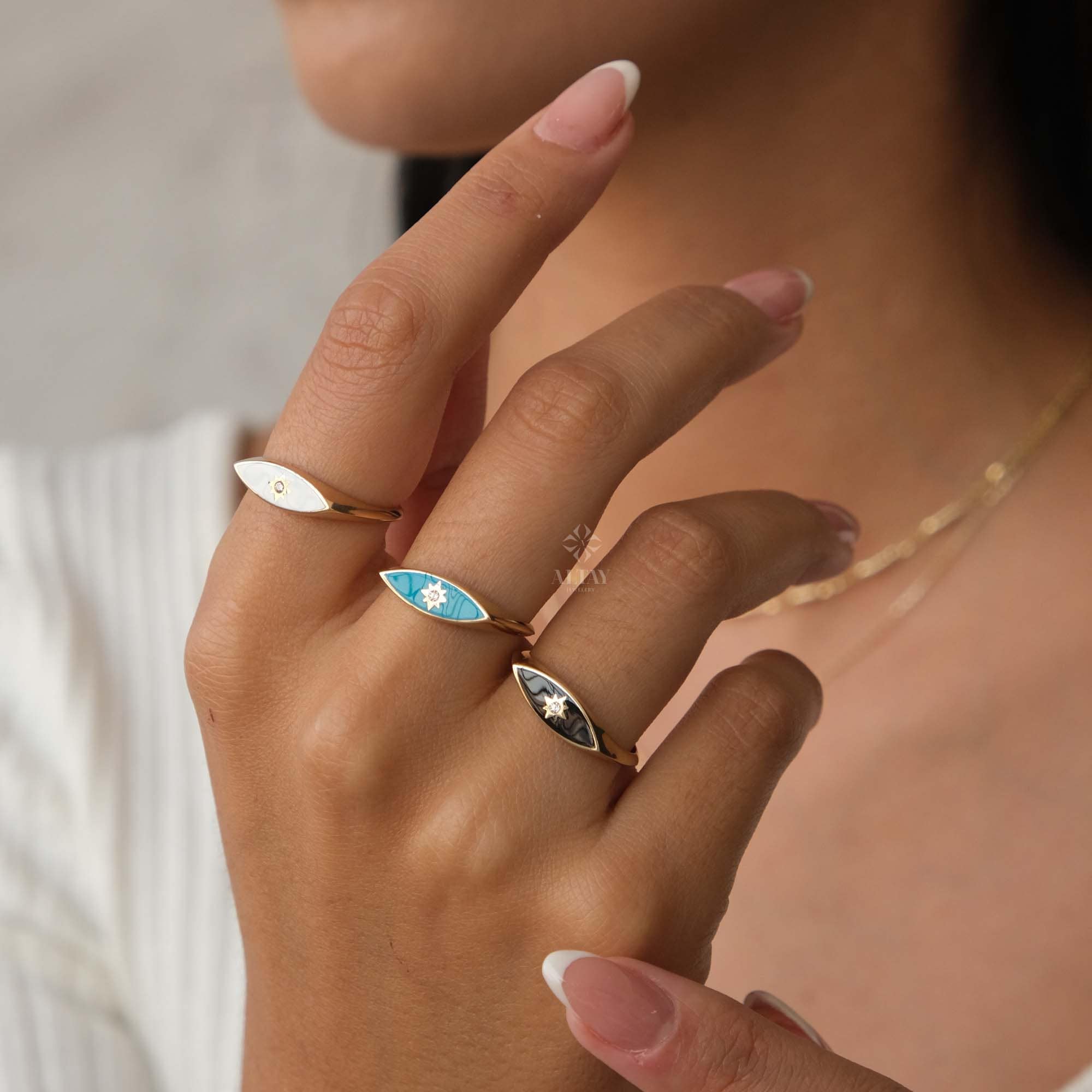 14K Gold North Star Signet Ring, Colorful Star Rings, Polaris Signet Band Ring, Chance Ring, Astrology Starburst Ring, Celestial Pinky Ring