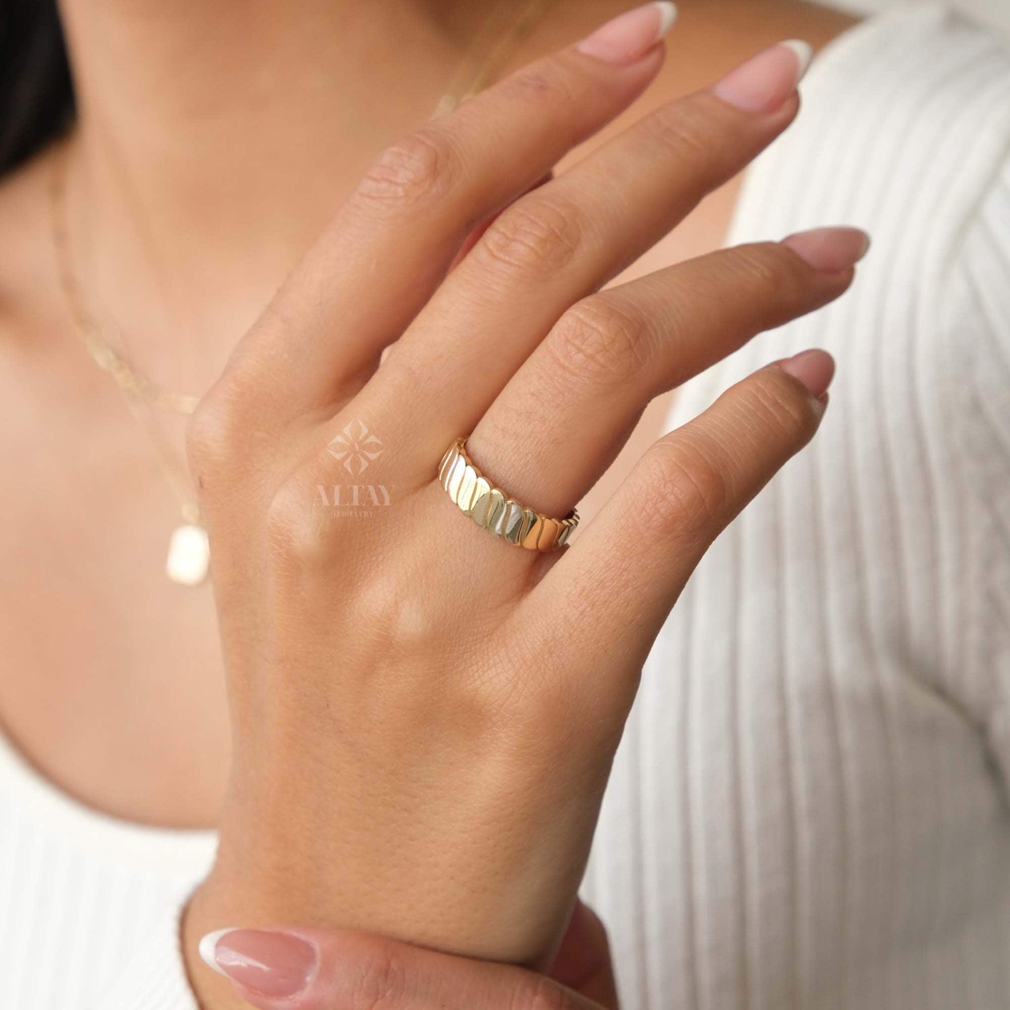 14K Gold Chain Ring, Twisted Dome Ring, Chunky Croissant Ring, Statement Gold Ring, Cuban Link Ring, Thick Chain Curb Ring, Bubble Ring