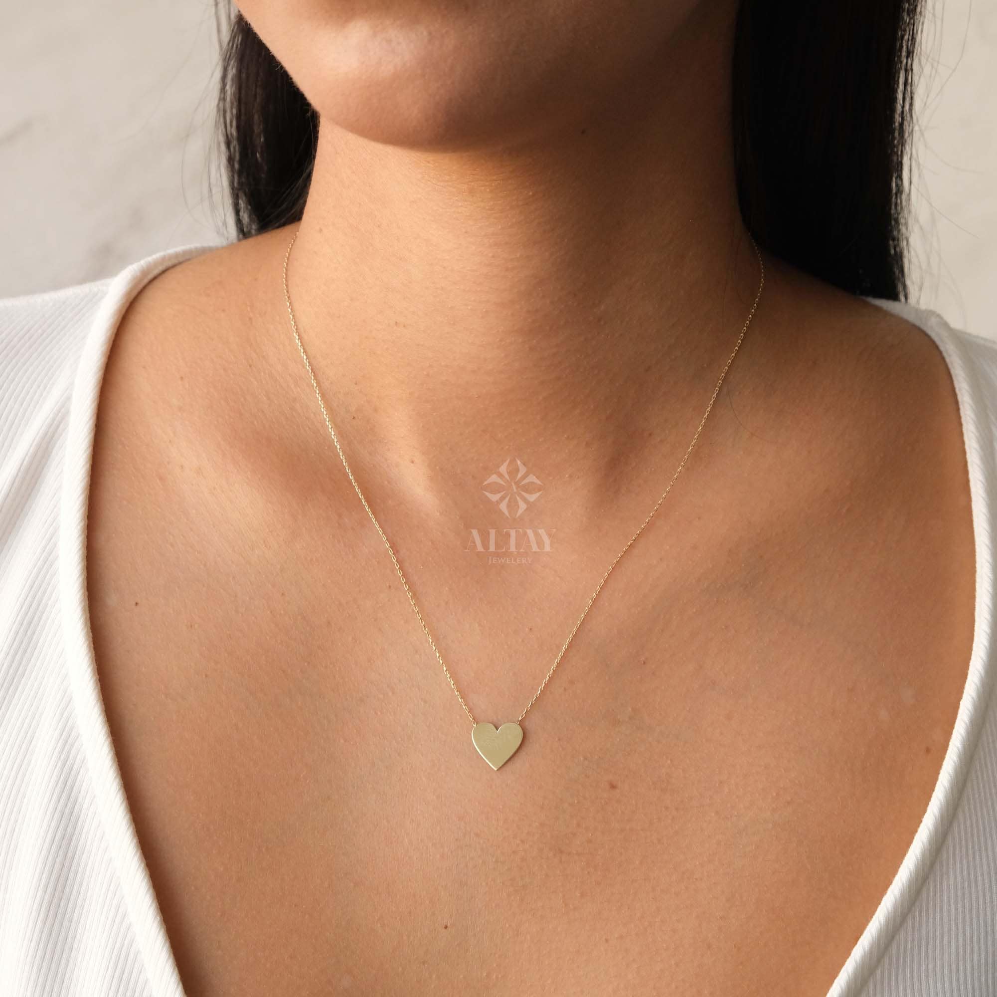 14K Gold Heart Necklace, Custom Heart Necklace, Personalized Gold Necklace, Heart Charm Pendant, Gold Love Necklace, Engrevable Charm