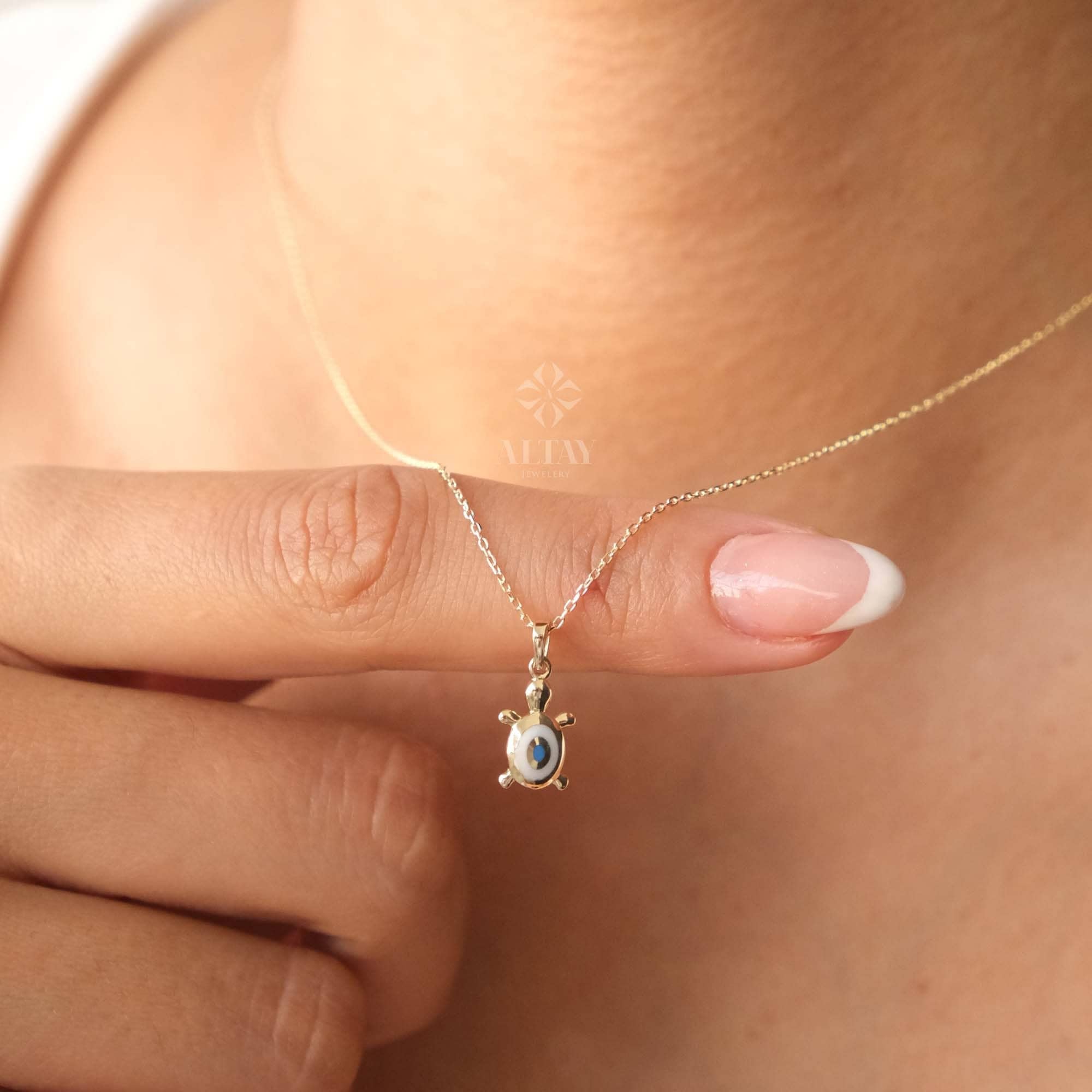 14K Gold Turtle Necklace, Tortoise Pendant, Turquoise Caretta Caretta Charm, Gold Cable Chain Chain Choker, Layering Sea Turtle Necklace