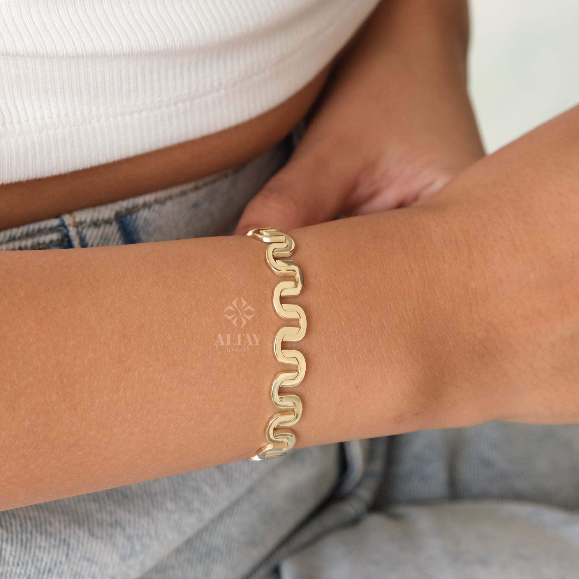 14K Gold Zigzag Bangle Bracelet, Thick Stackable Bracelet, Wide Wave Bangle Bracelet, Twisted Wire Stacking Bracelet, Bridal Gift