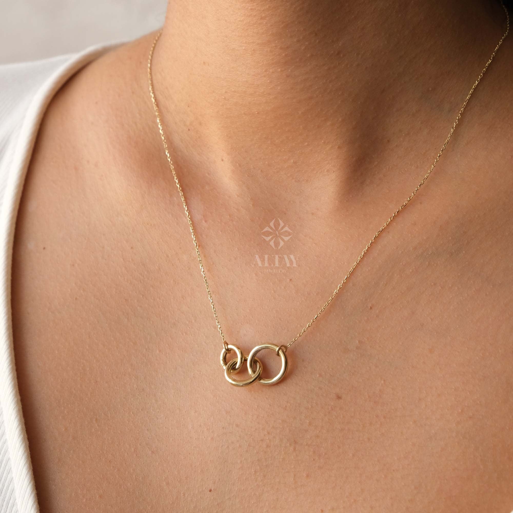 14K Gold Three Circle Necklace, Three Interlocking Pendant Necklace, Triple Circle Necklace, Linked Eternity Circles, Entwined Family Charm