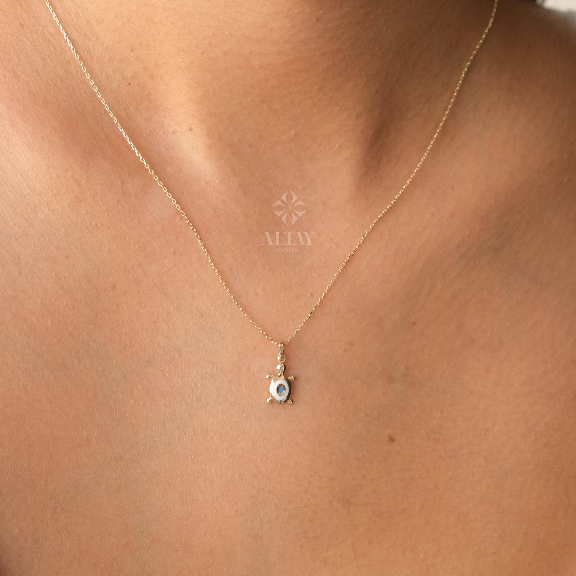 14K Gold Turtle Necklace, Tortoise Pendant, Turquoise Caretta Caretta Charm, Gold Cable Chain Chain Choker, Layering Sea Turtle Necklace