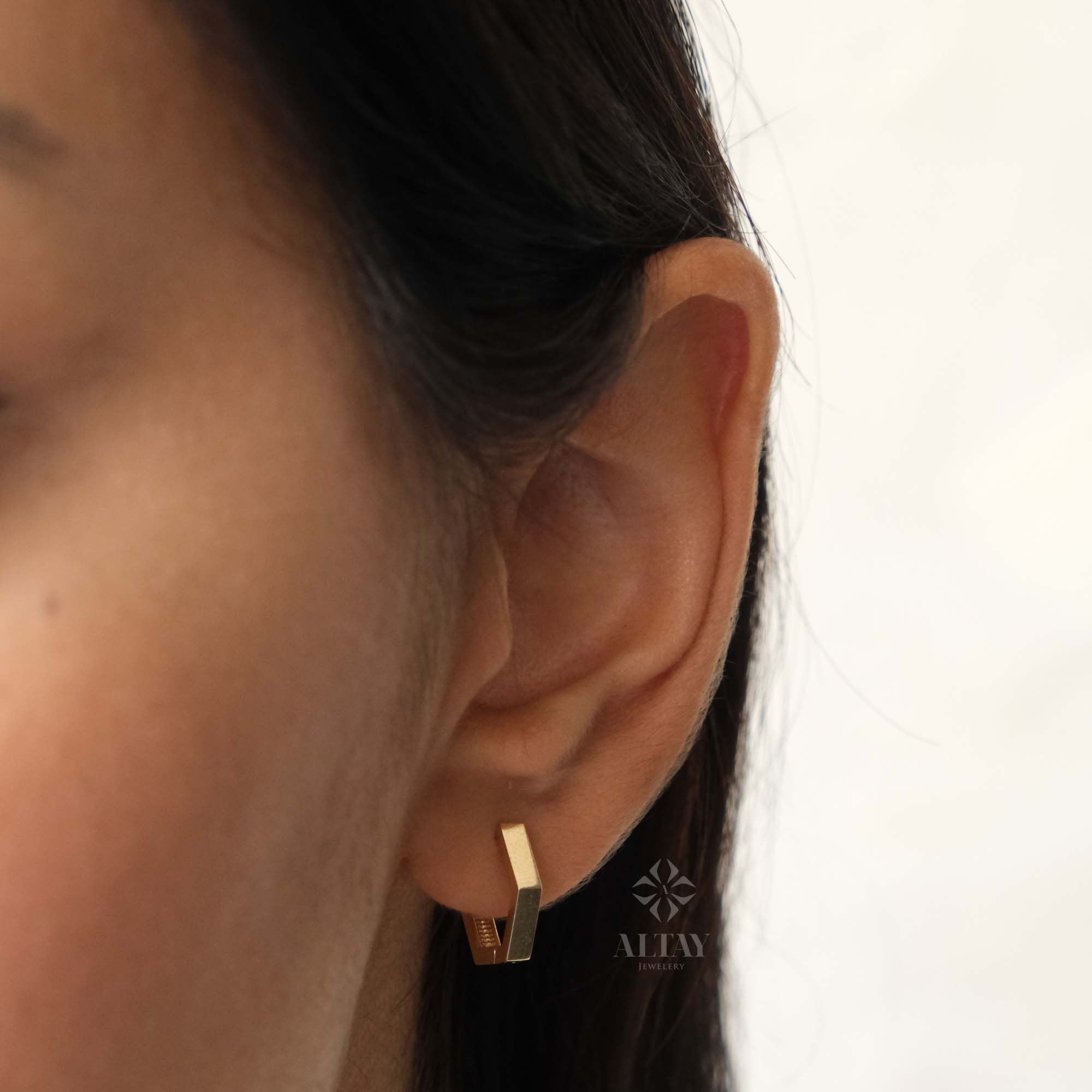 14K Gold Hoop Earring, 12mm Hexagon Gold Hoops, Geometric Gold Earrings, Dainty Hoops Huggies, Tiny Everyday Earrings, Shiny Finish Earrings