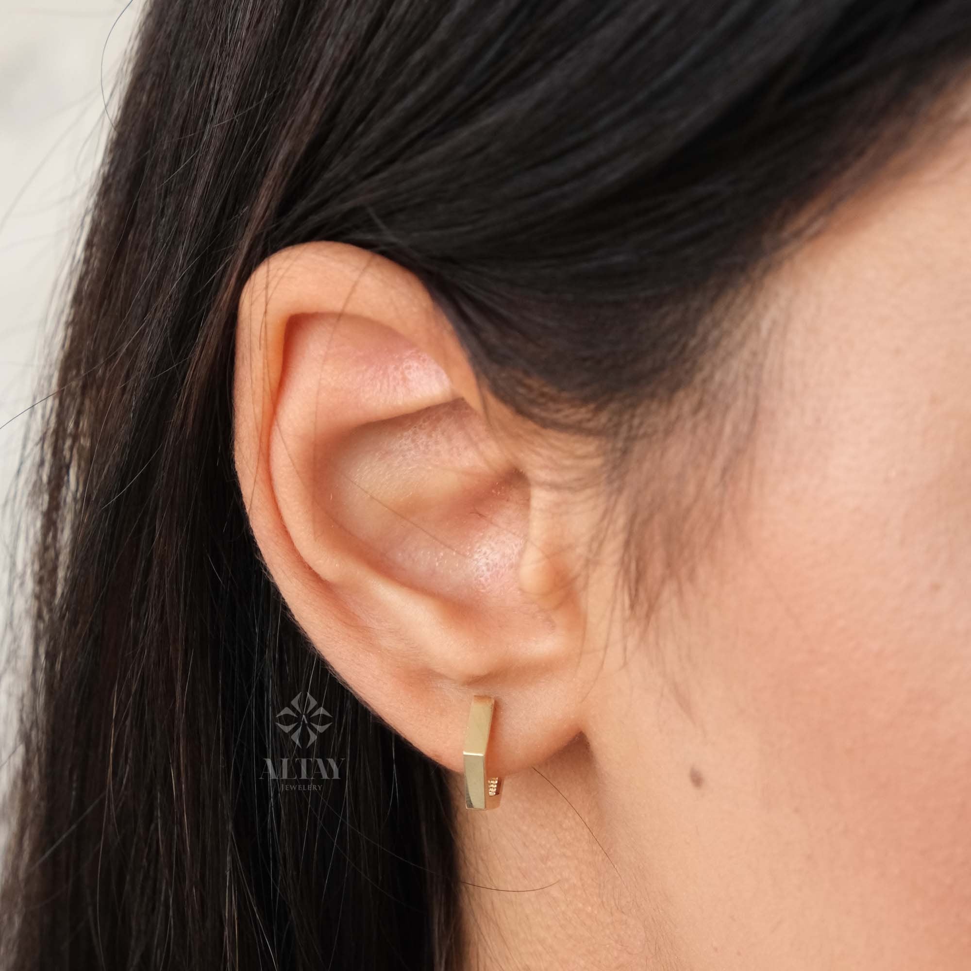 14K Gold Hoop Earring, 12mm Hexagon Gold Hoops, Geometric Gold Earrings, Dainty Hoops Huggies, Tiny Everyday Earrings, Shiny Finish Earrings