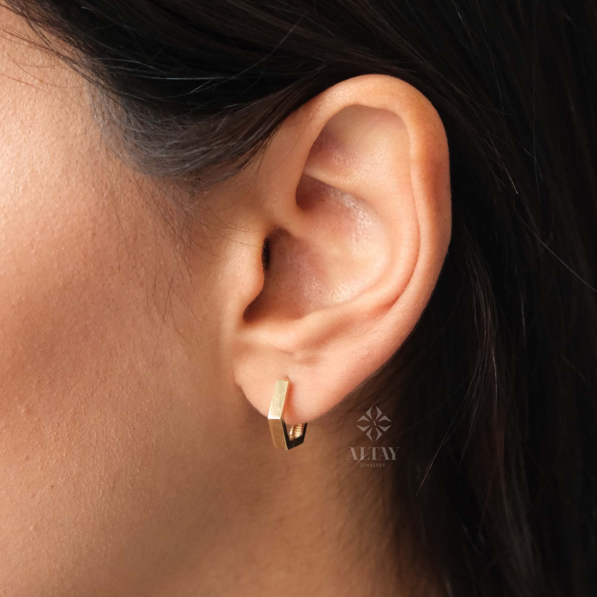 14K Gold Hoop Earring, 12mm Hexagon Gold Hoops, Geometric Gold Earrings, Dainty Hoops Huggies, Tiny Everyday Earrings, Shiny Finish Earrings