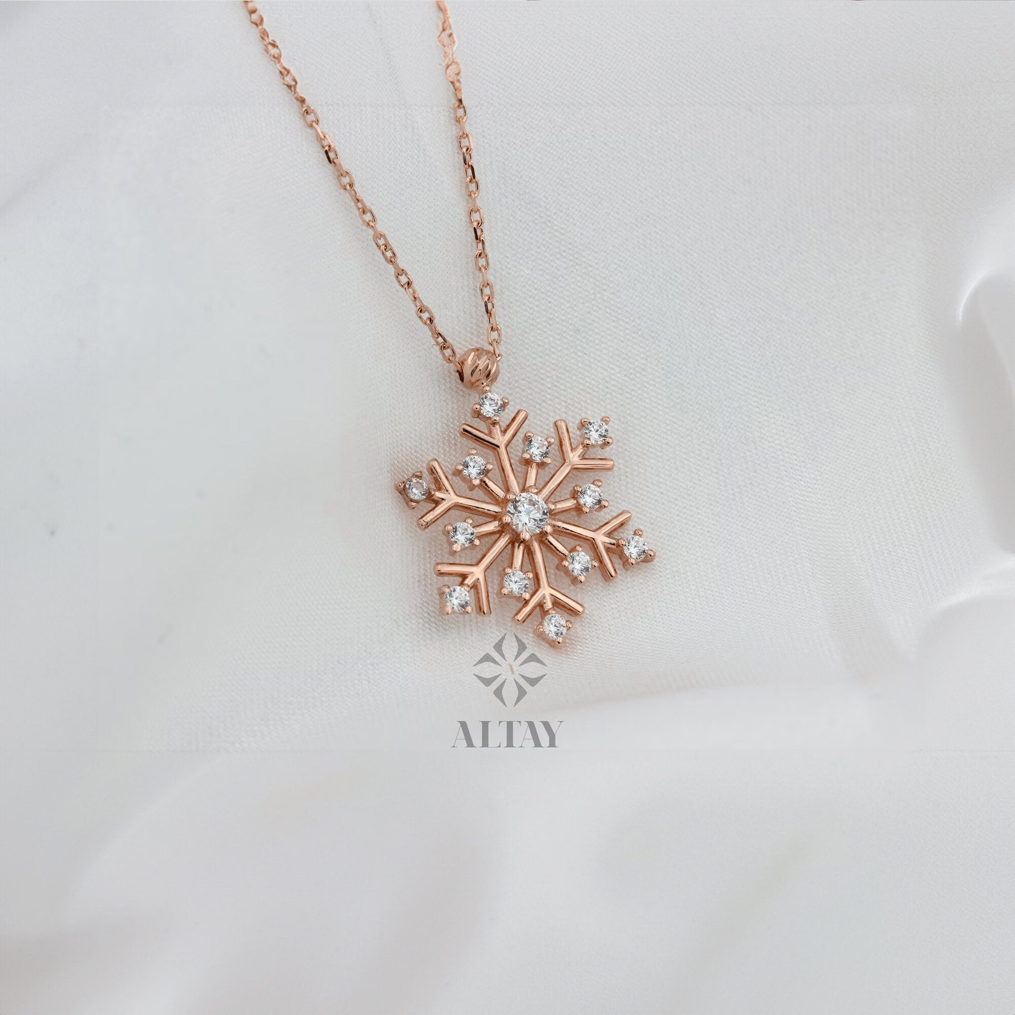 14K Snow Flake Necklace, Gold Snowflake Necklace, Customized Snowflake Necklace, Snow Delicate Dainty Necklace, Winter Necklace