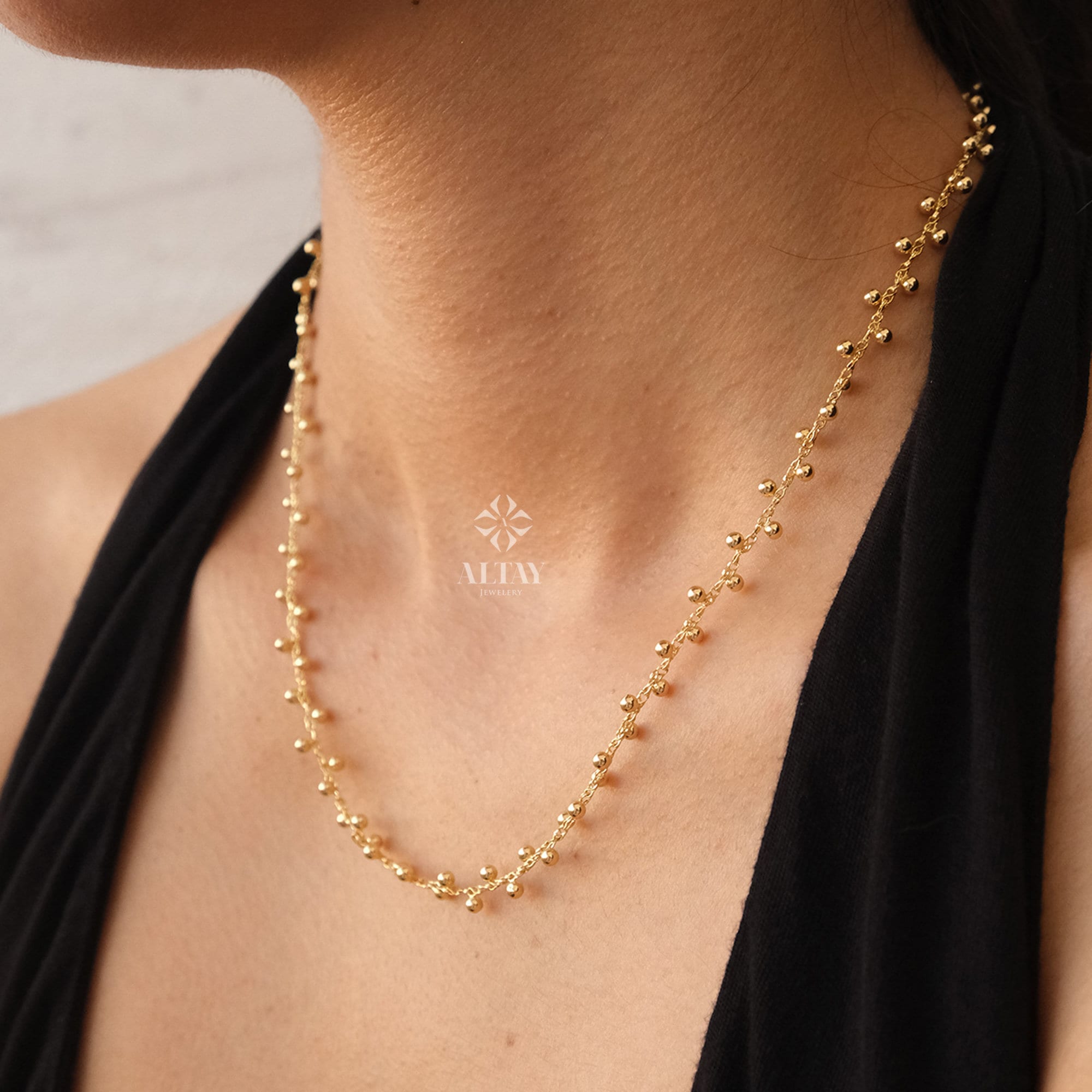 Christmas beaded chain necklace