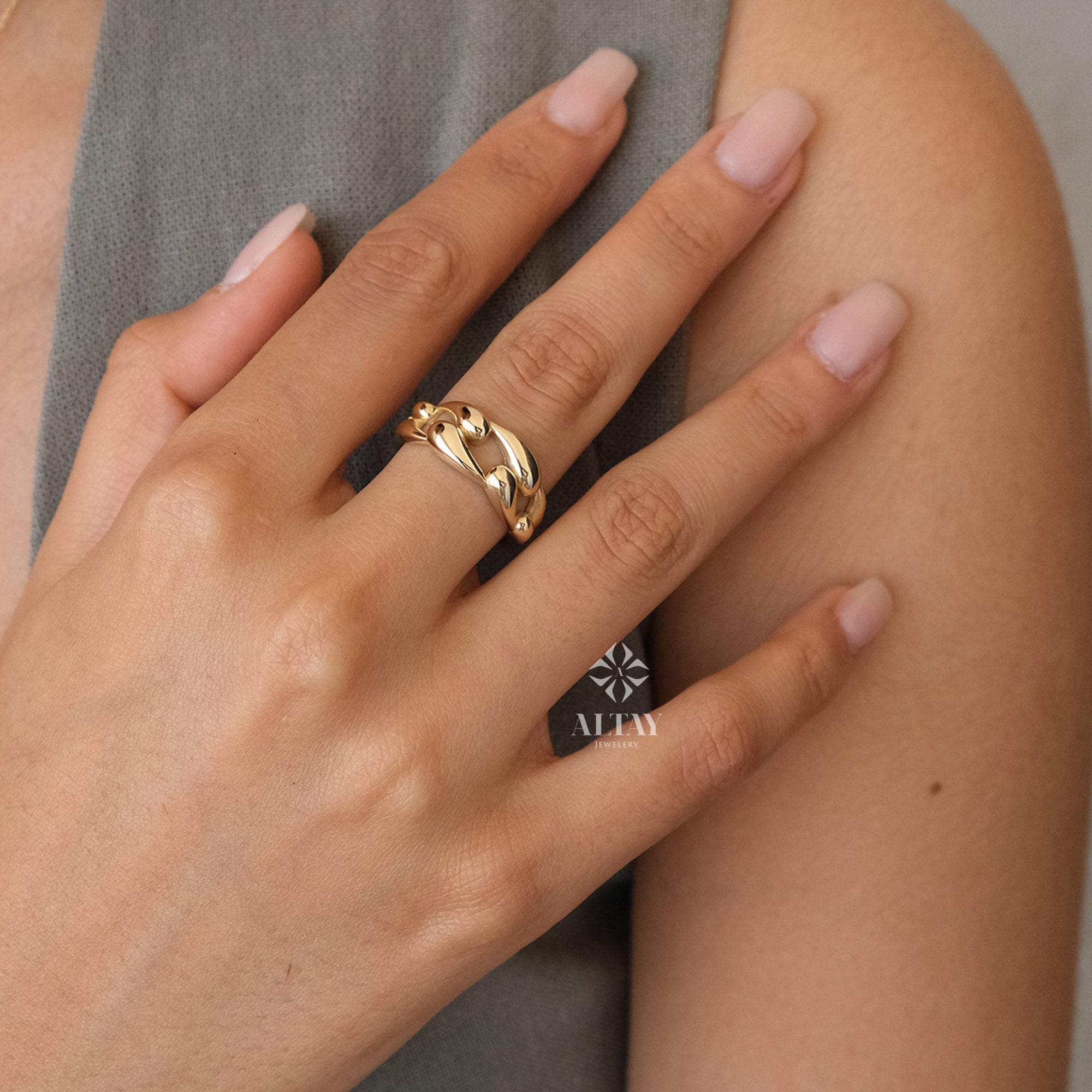 14K Gold Chain Link Ring, Chunky Real Gold Band, Modern Link Ring for Women, Statement Gold Jewelry, Gift for Her