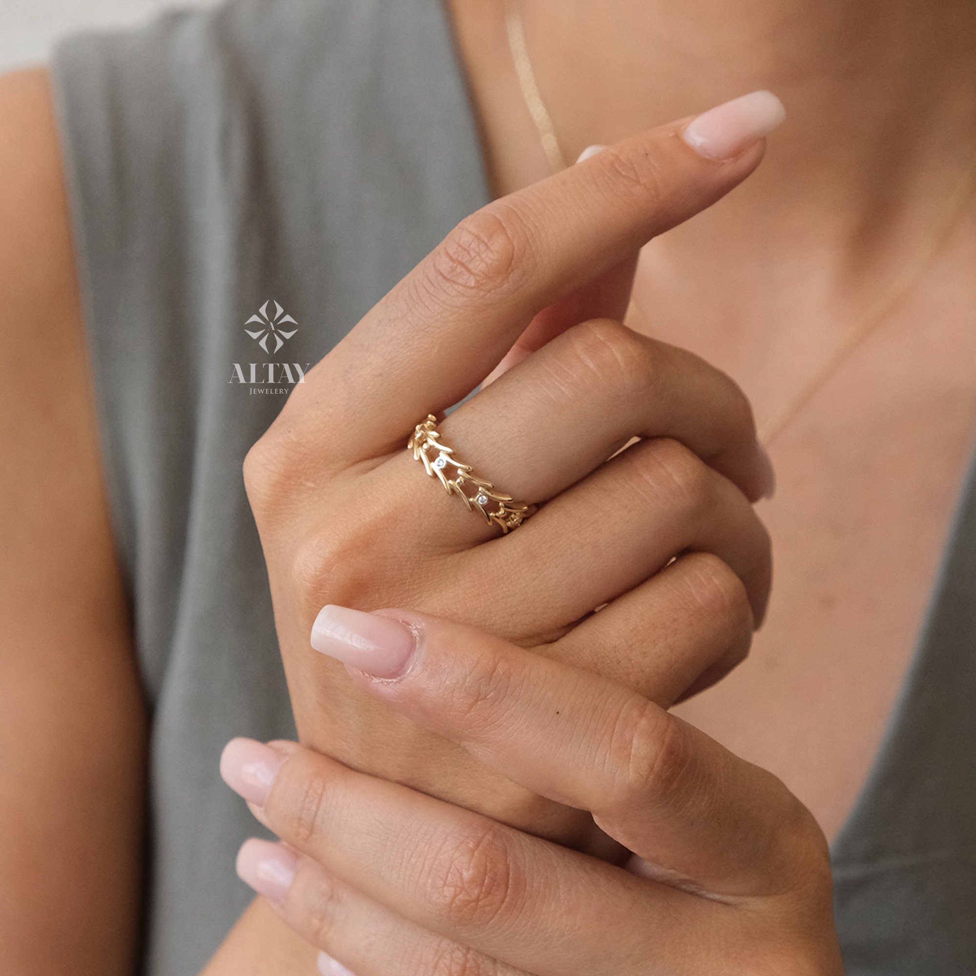 14K Gold Crown Band Ring, Tiara Gold Ring, Princess Crown Weddding Band, Dainty Stacking Ring, Minimalist Crown Ring, Rings For Women
