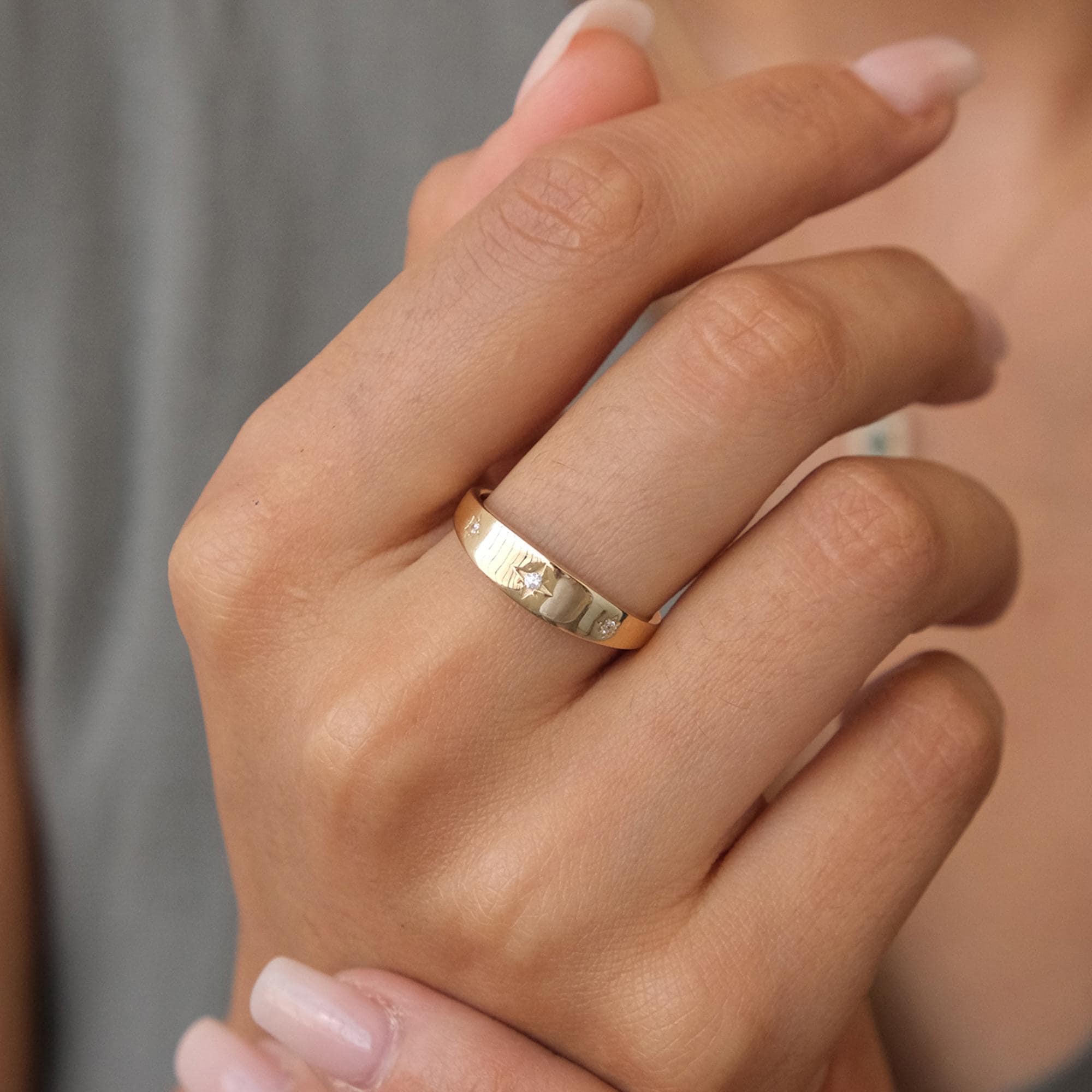 14K Gold North Star Ring, Gold Polar Star Band, Gold Cz Diamond Star Ring, Astrology Starburst Ring, Luck Star Ring, Celestial Pinky Band