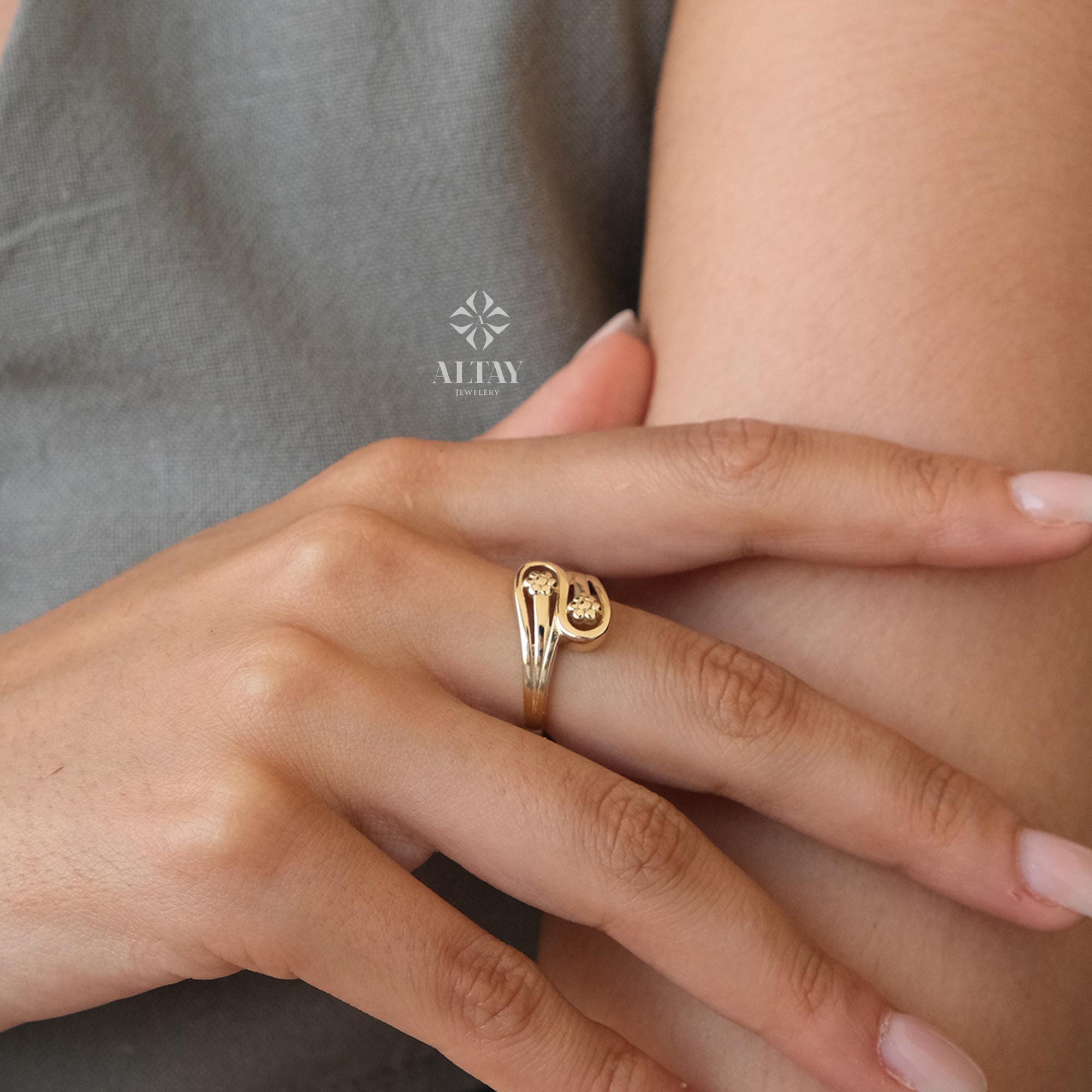 14K Gold Teardrop Ring, Two Band Flower Ring, Sunflower Band, Teardrop Shape Ring, Personalized Engagement Ring, Stackable Gold Ring