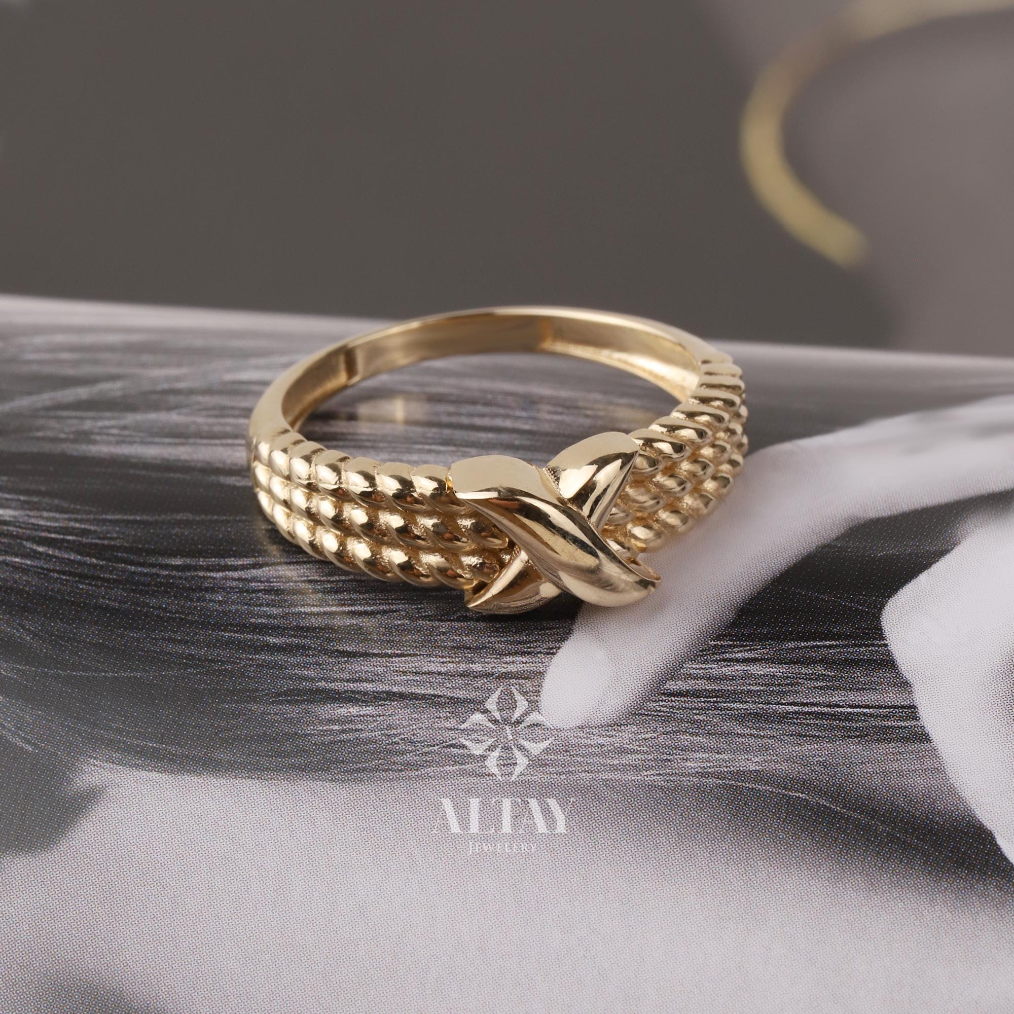 14K Gold Criss Cross Ring, X Stacking Ring, Solid Gold Plain X Ring, Crossover Ring for Women , Anniversary Gift for Her