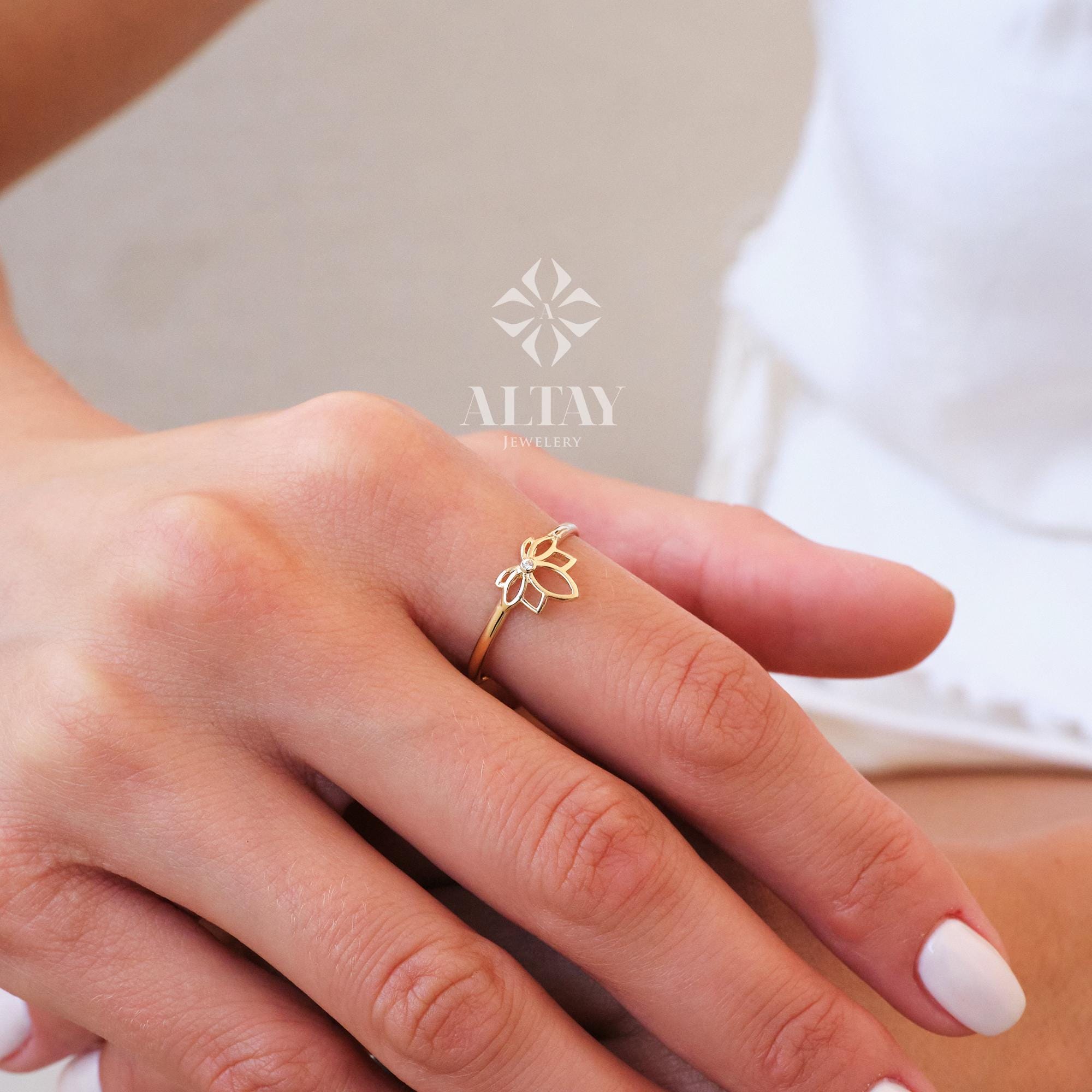 14K Gold Lotus Ring, Lotus Flower Ring, Dainty Gold Ring, Minimalist Ring, Meditation Ring, Stacking Ring, Lotus Floral Jewelry, Gift Mom