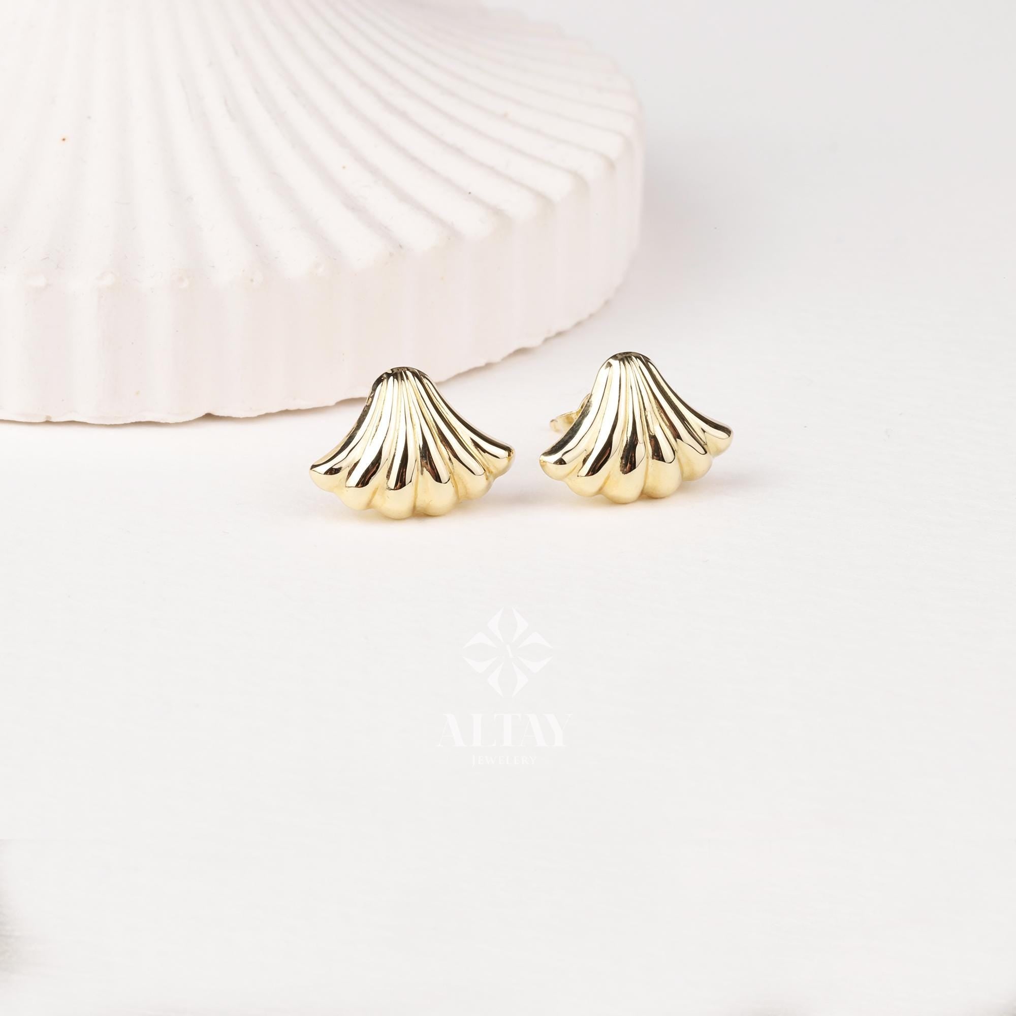 14K Gold Seashell Stud Earrings, Dainty Shell Earrings, Gold Shell Studs, Tiny Sea Shell Earrings, Beach Jewelry, Cute Little Stud