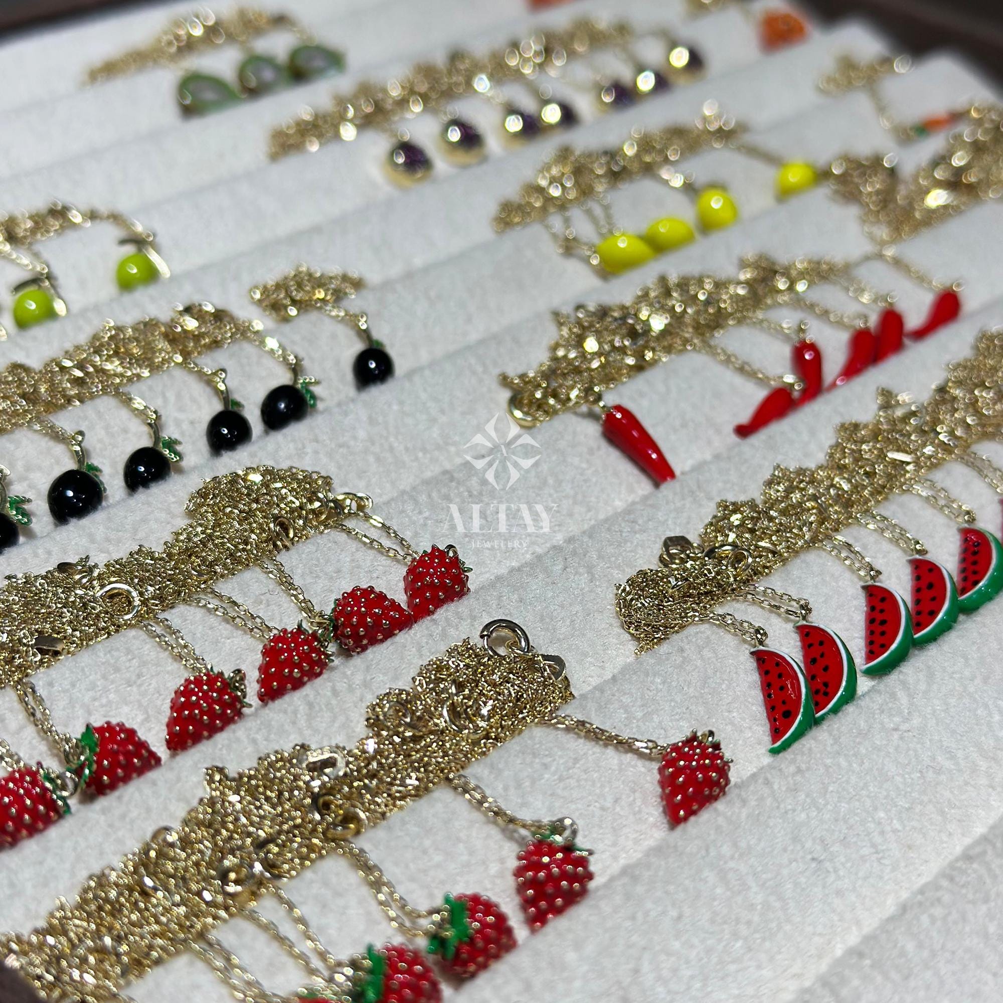 14K Gold Red Horn Necklace, Italian Cornicello Amulet, Chili Pepper Pendant, Lucky Talisman Jewelry, Evil Eye Protection Gift