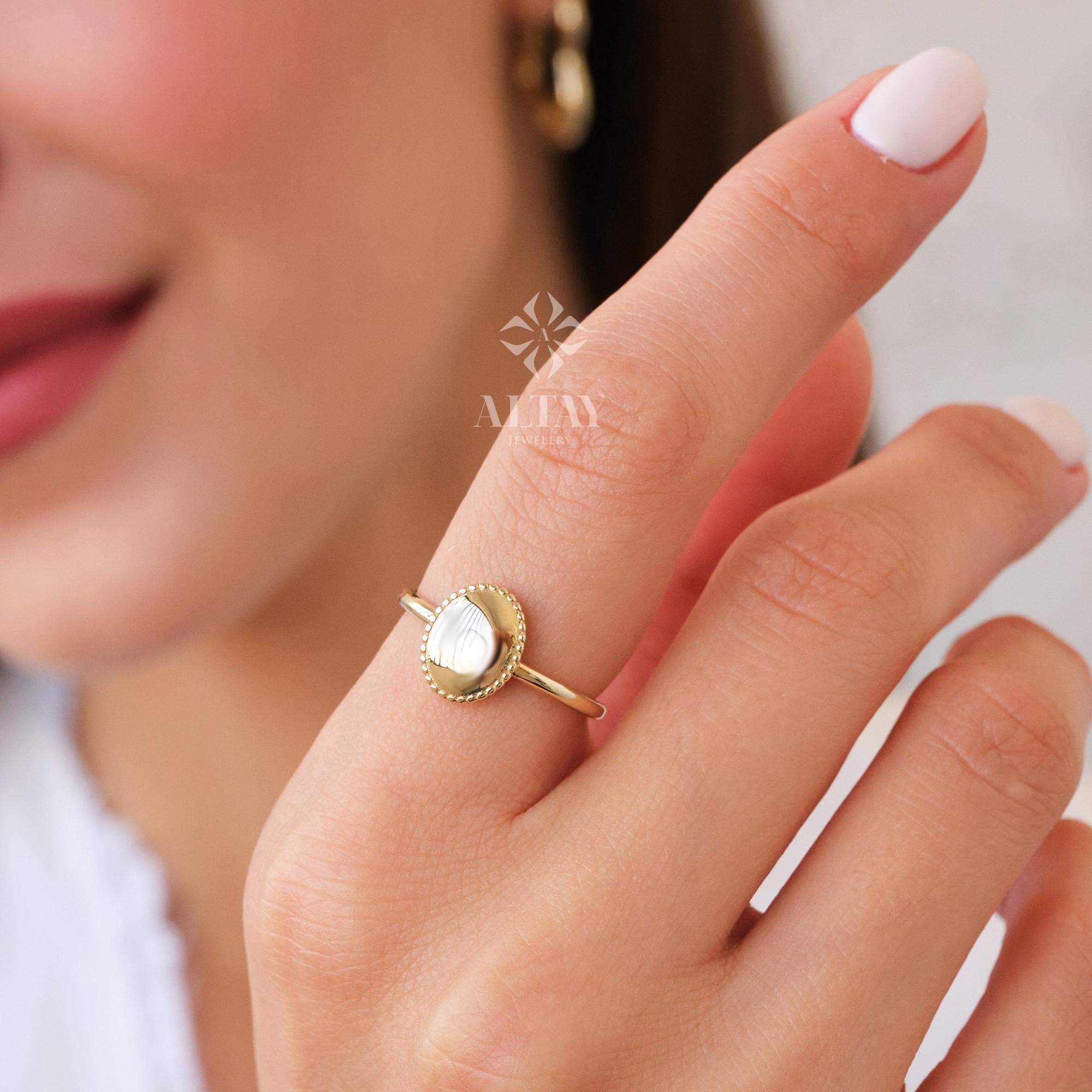 14K Gold Oval Signet Ring, Personalized Initial Ring, Minimalist Ring, Gold Letter Ring, Dainty Letter Ring, Single Bead Pinky Ring, Gift