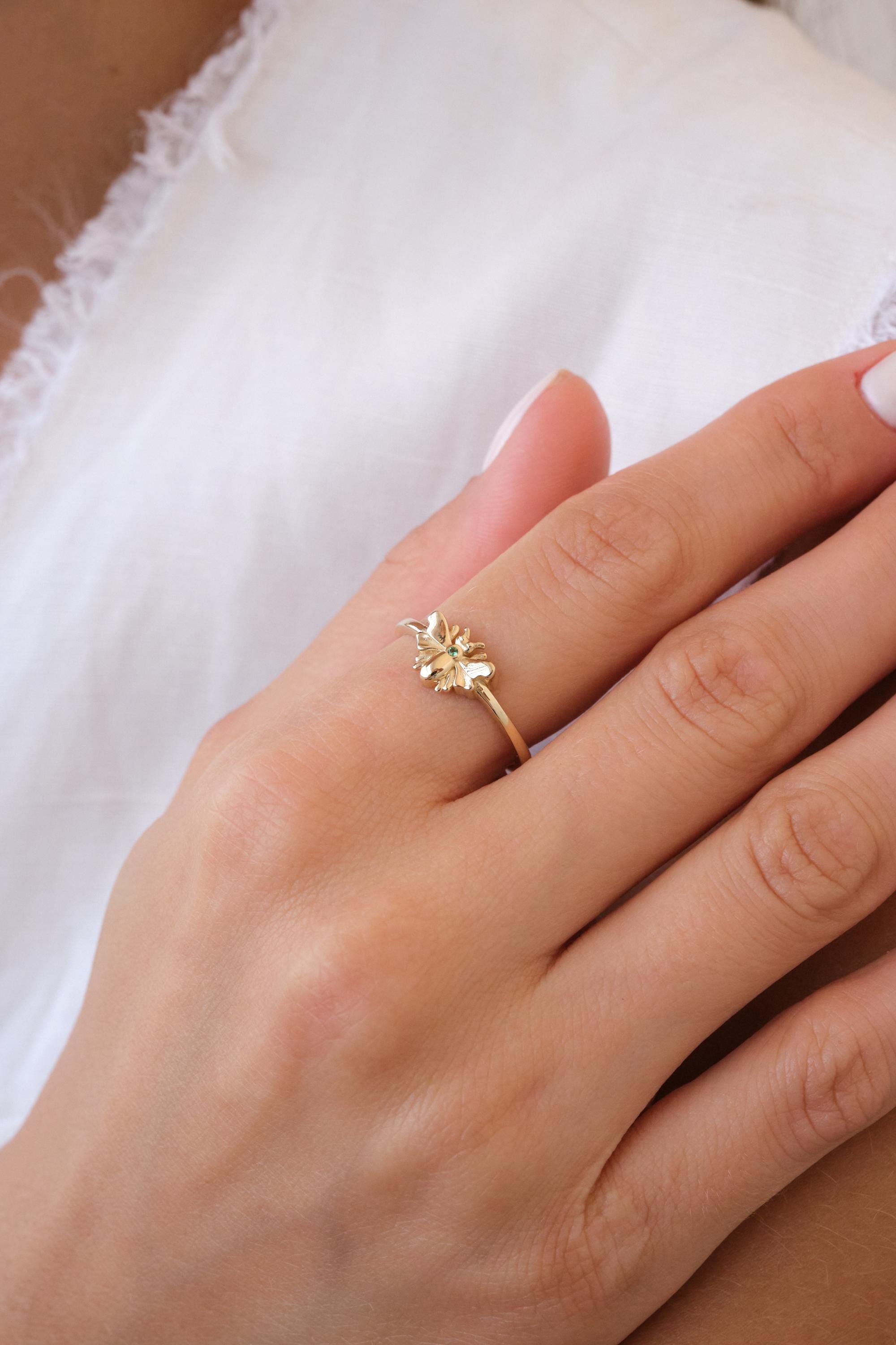 14K Gold Bee Ring, Minimal Honey Bee Gold Ring, Dainty Nature Inspired Ring, Everyday Real Gold Jewelry Gift for Her