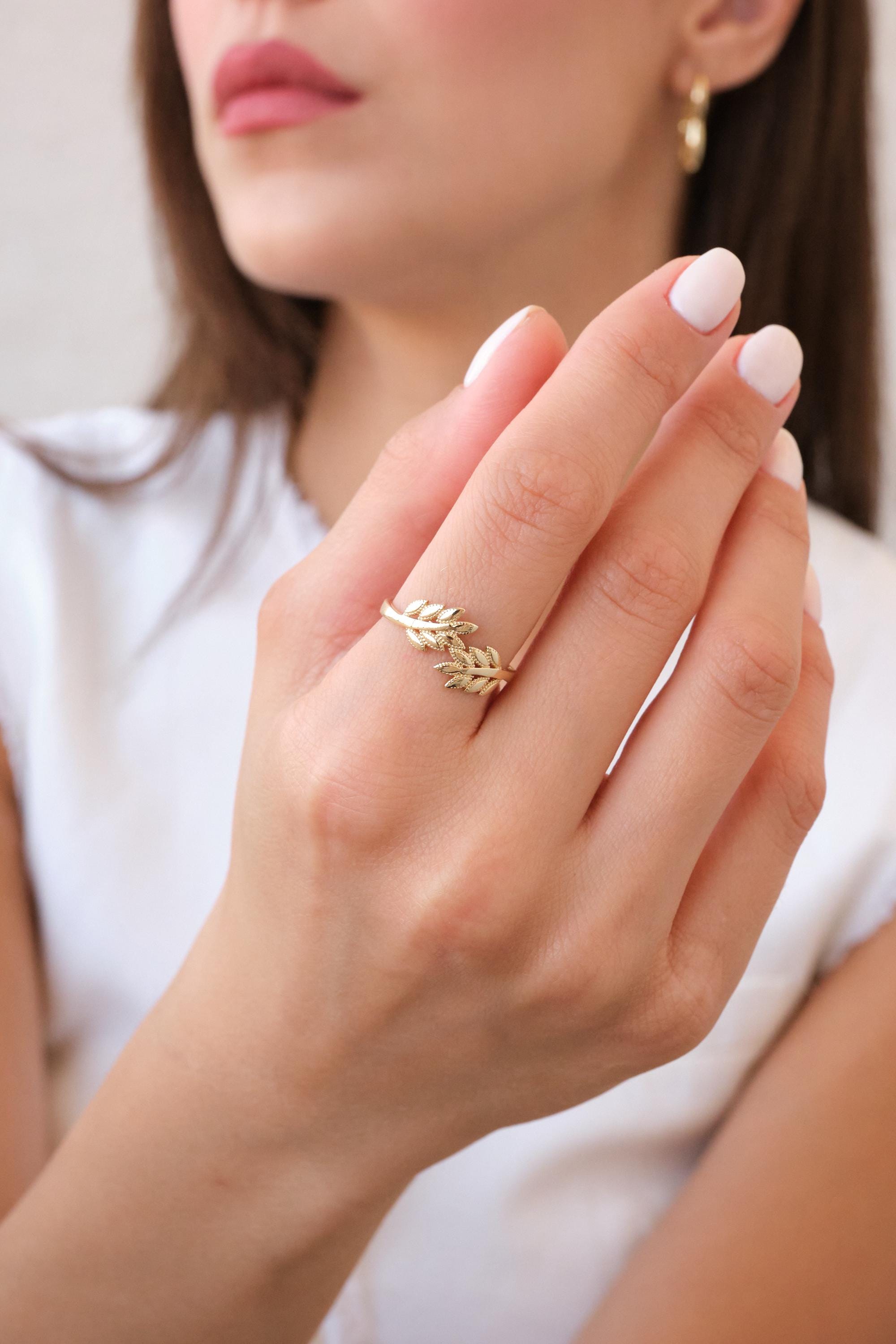 14K Gold Leaf Ring, Dainty Nature Inspired Ring, Minimal Gold Band, Botanical Leaf Ring, Stacking Ring Gift for Her