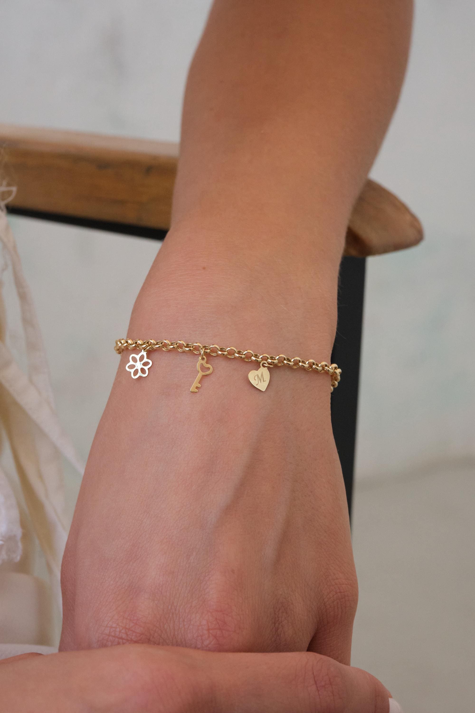 14K Gold Charm Bracelet, Initial Heart Charm Bracelet, Dainty Gold Chain Bracelet with Key Charm, Personalized Gold Jewelry Gift