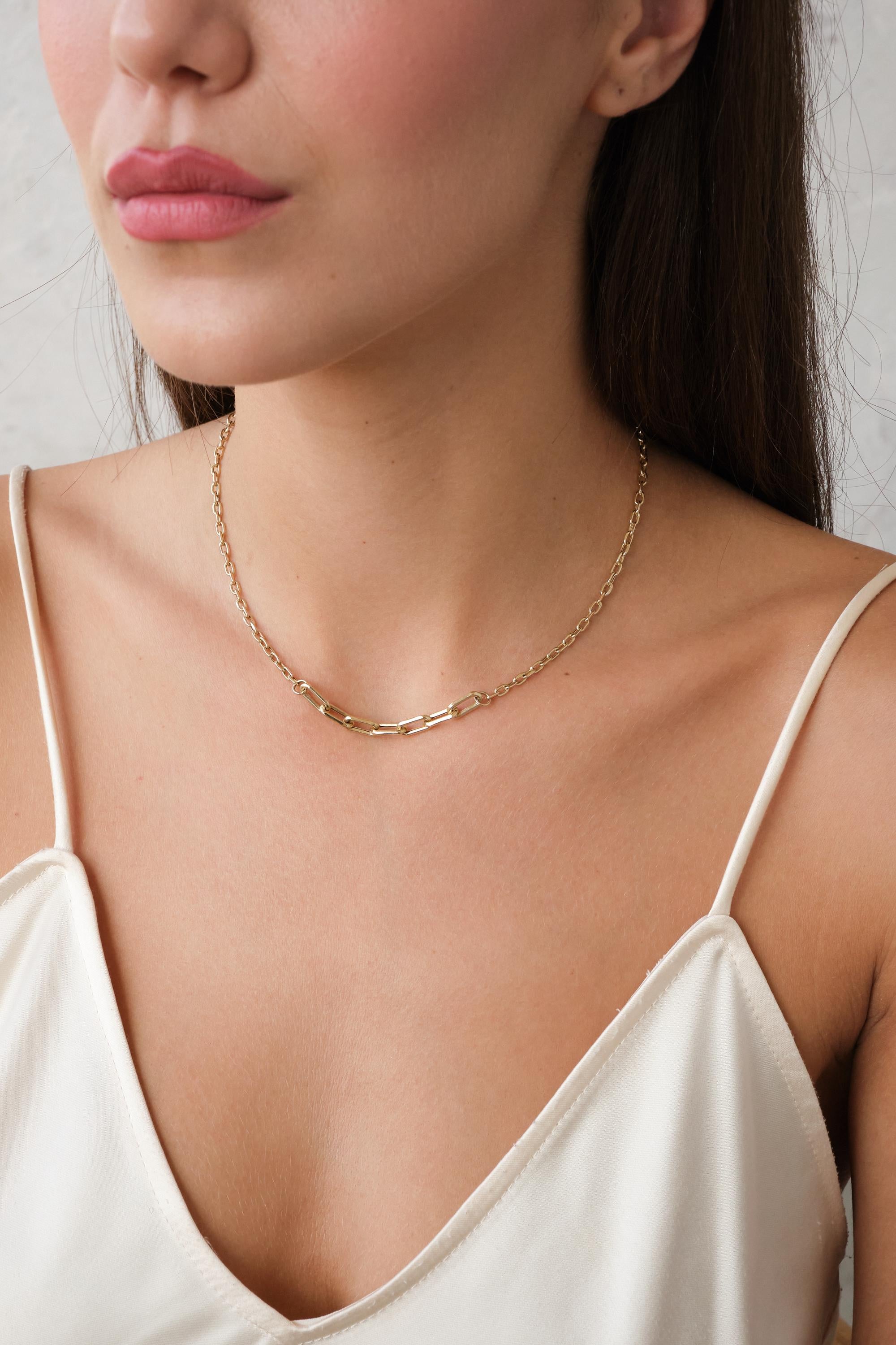 14K Gold Paperclip Necklace, Modern Elongated Link Chain, Minimal Gold Chain Necklace, Center Link Paperclip Necklace, Everyday Gold Jewelry