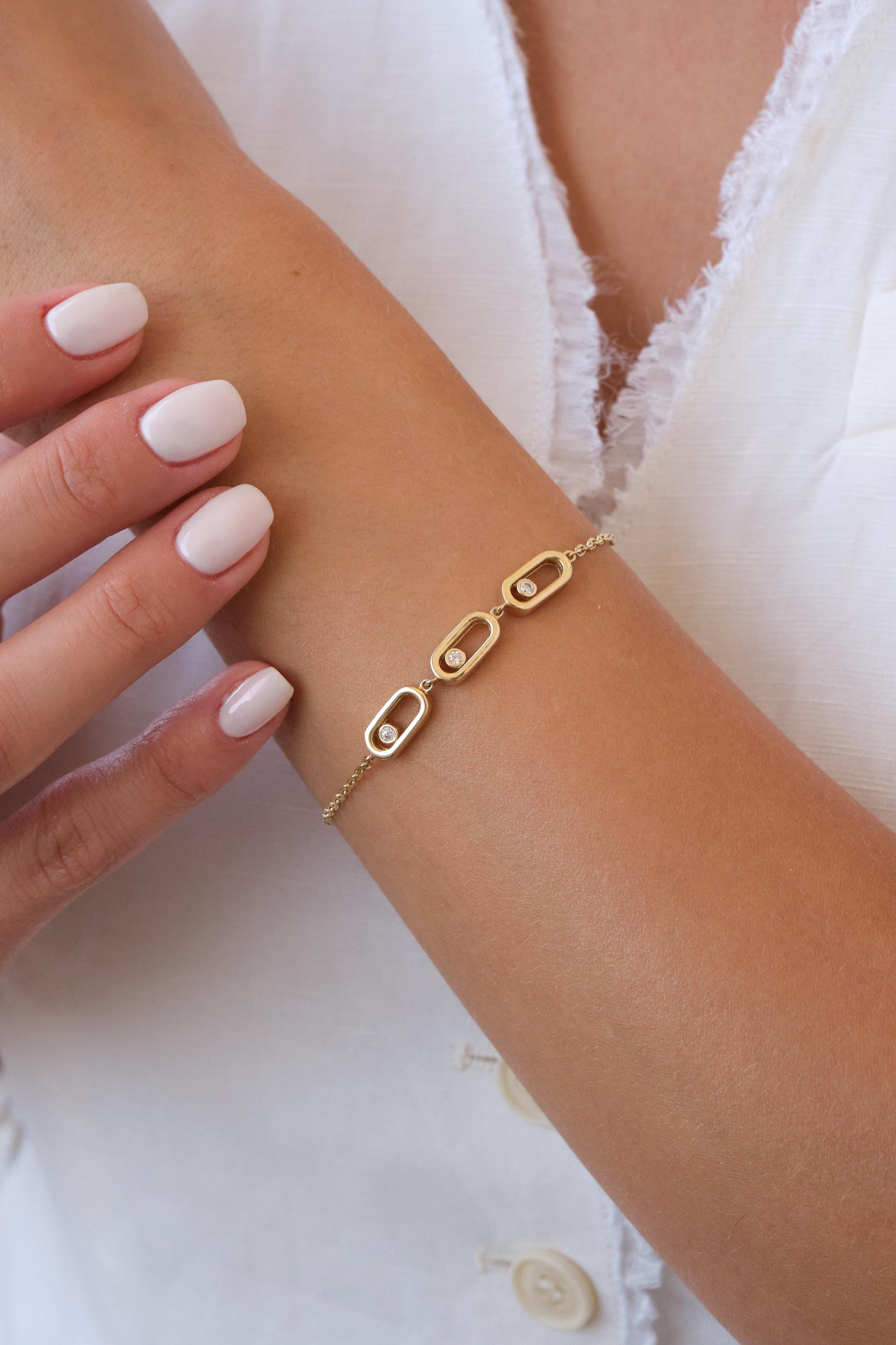 14K Gold CZ Paperclip Bracelet, Oval Link Gold Bracelet, Minimal Sparkly Gold Chain Bracelet, Cubic Zirconia Link Bracelet, Gift for Her