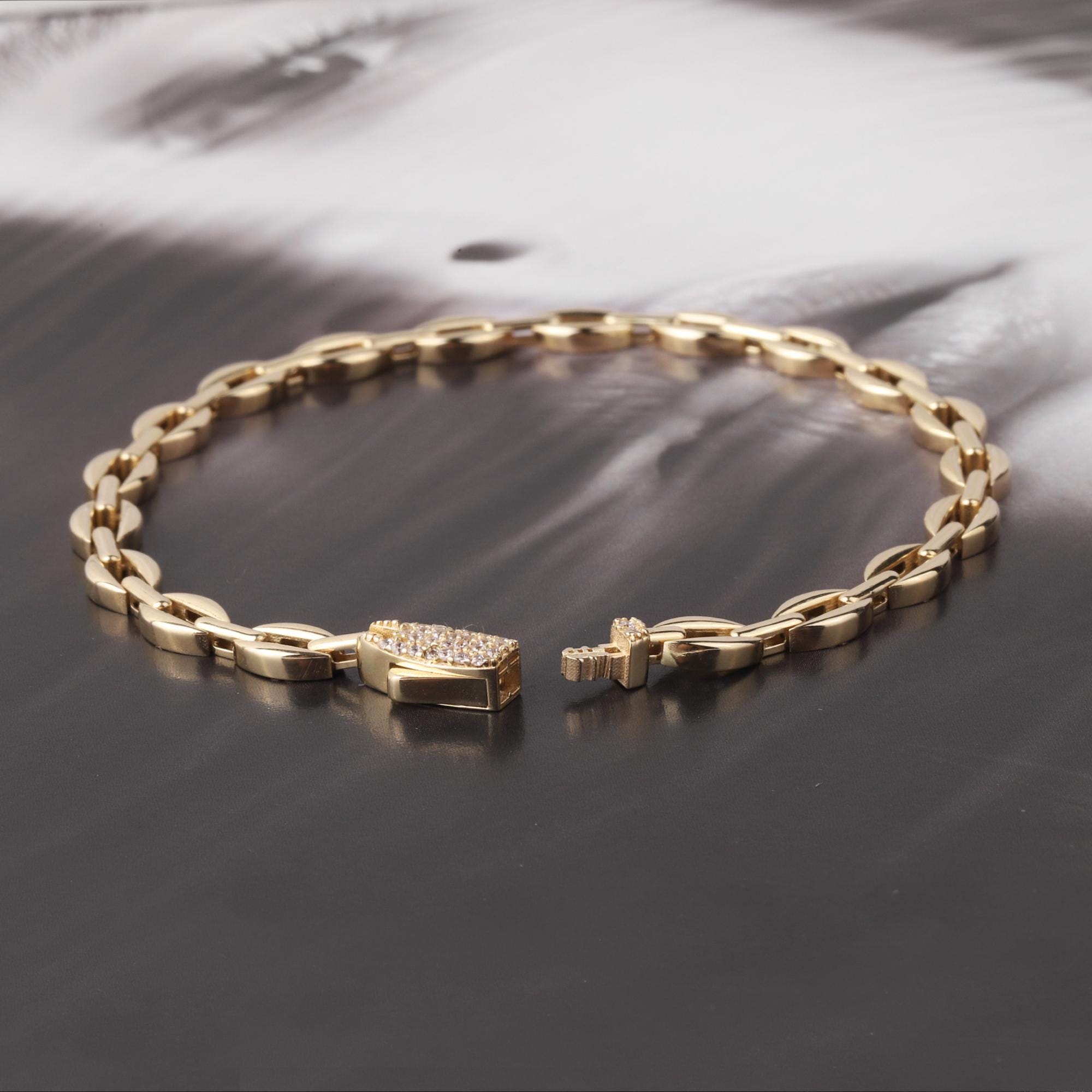 14K Gold Chain Bracelet, 5mm Classic Gold Link Bracelet, Everyday Gold Bracelet, Timeless Real Gold Jewelry Gift for Her