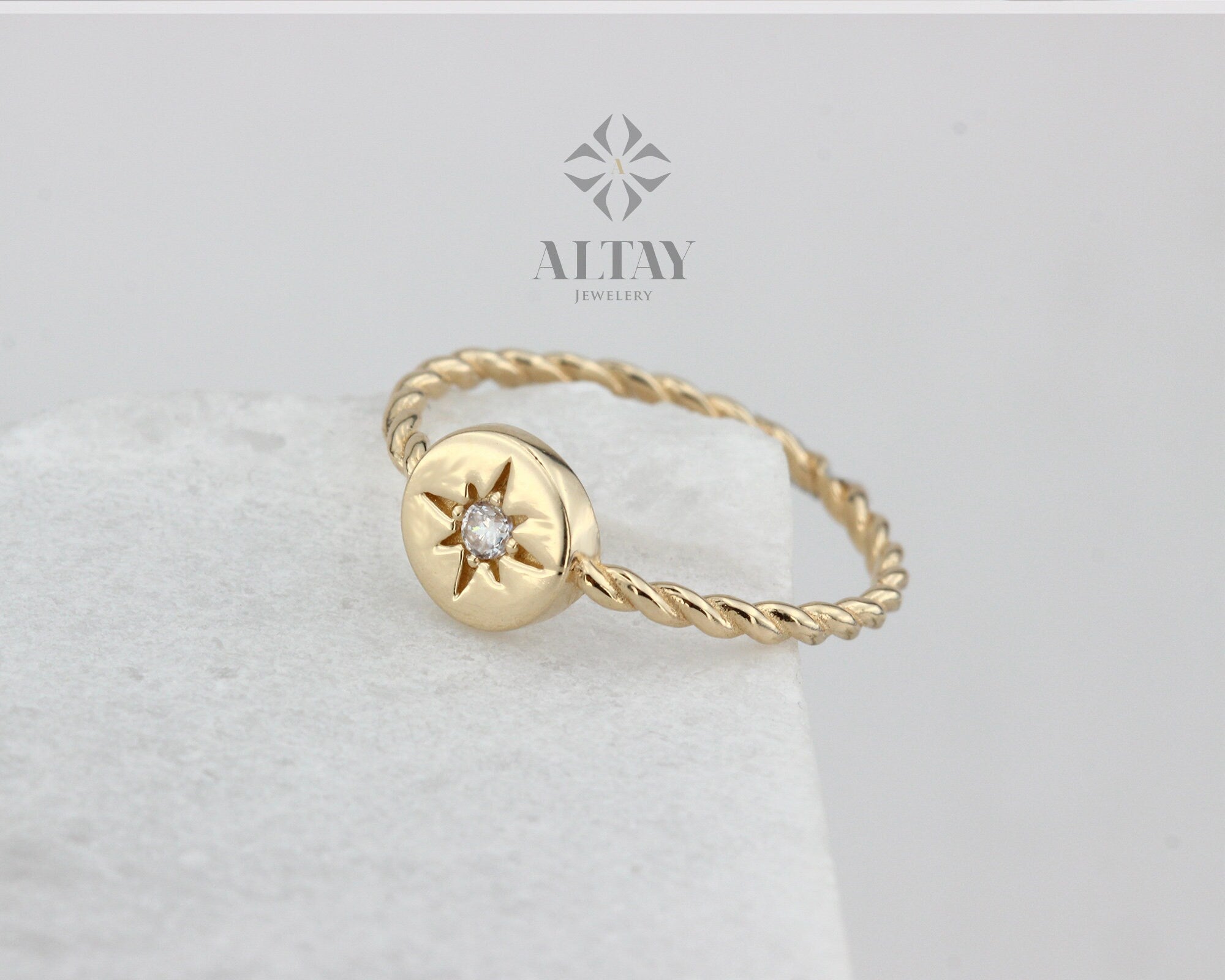 14K Gold North Star Ring, Gold Polar Star Band, Gold Cz Diamond Star Ring, Astrology Starburst Ring, Luck Star Ring, Celestial Pinky Ring