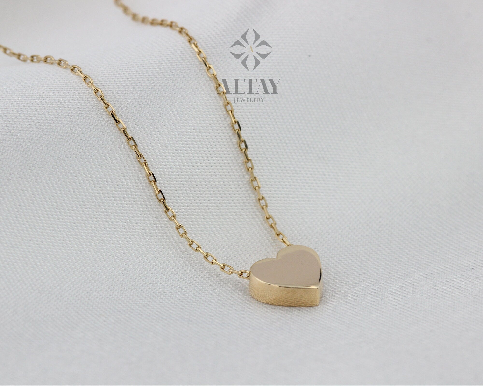 14K Gold Heart Necklace, Heart Shape Pendant, Heart Charm, Minimalist Dainty Love Choker, Good Fortune Symbol, Delicate Gift for Her