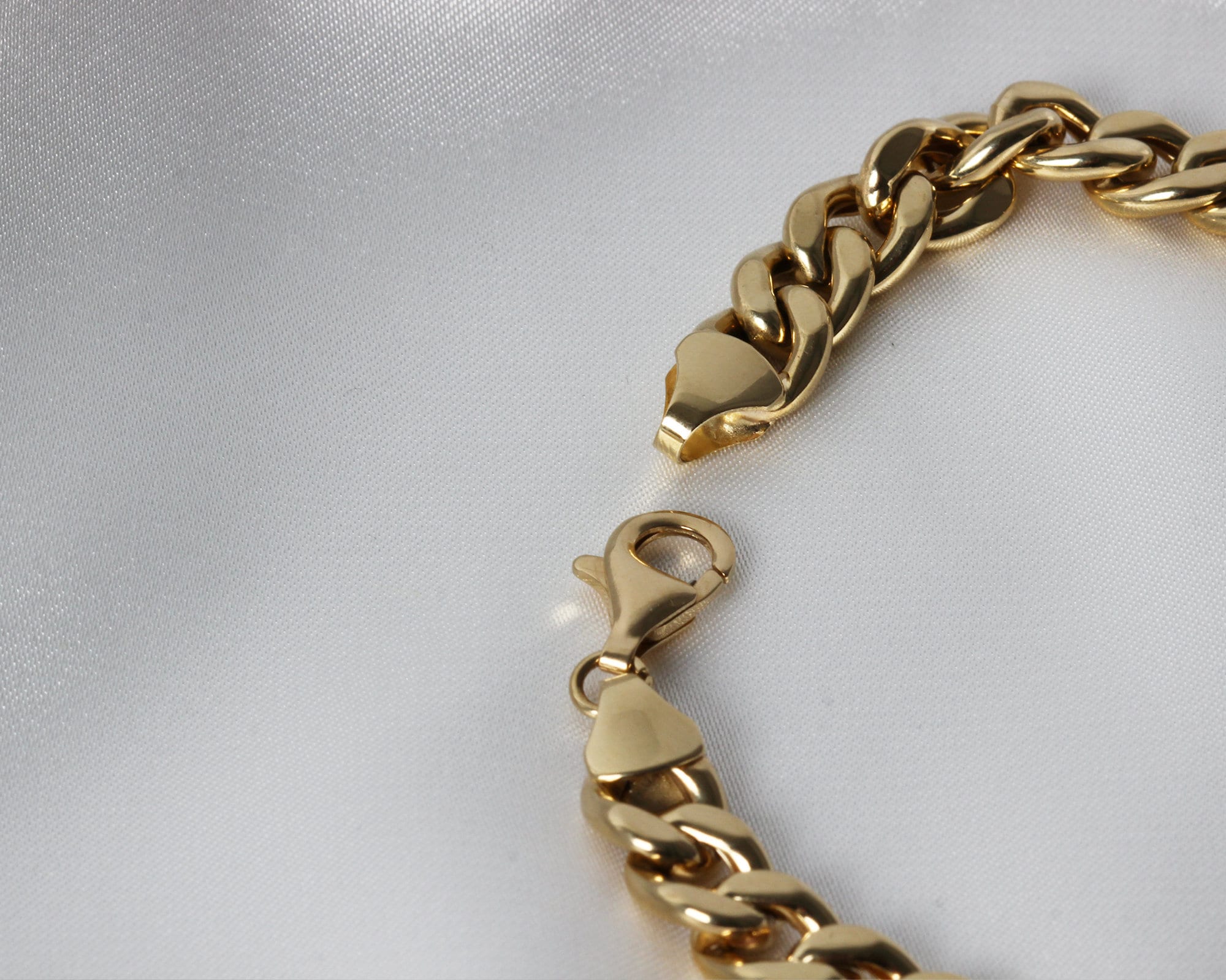 14K Gold 10MM Cuban Link Bracelet, Layering Chain, Chunky Retro Chain, Bold Link, Gift For Her, Stacking Bracelet, Unisex Bracelet