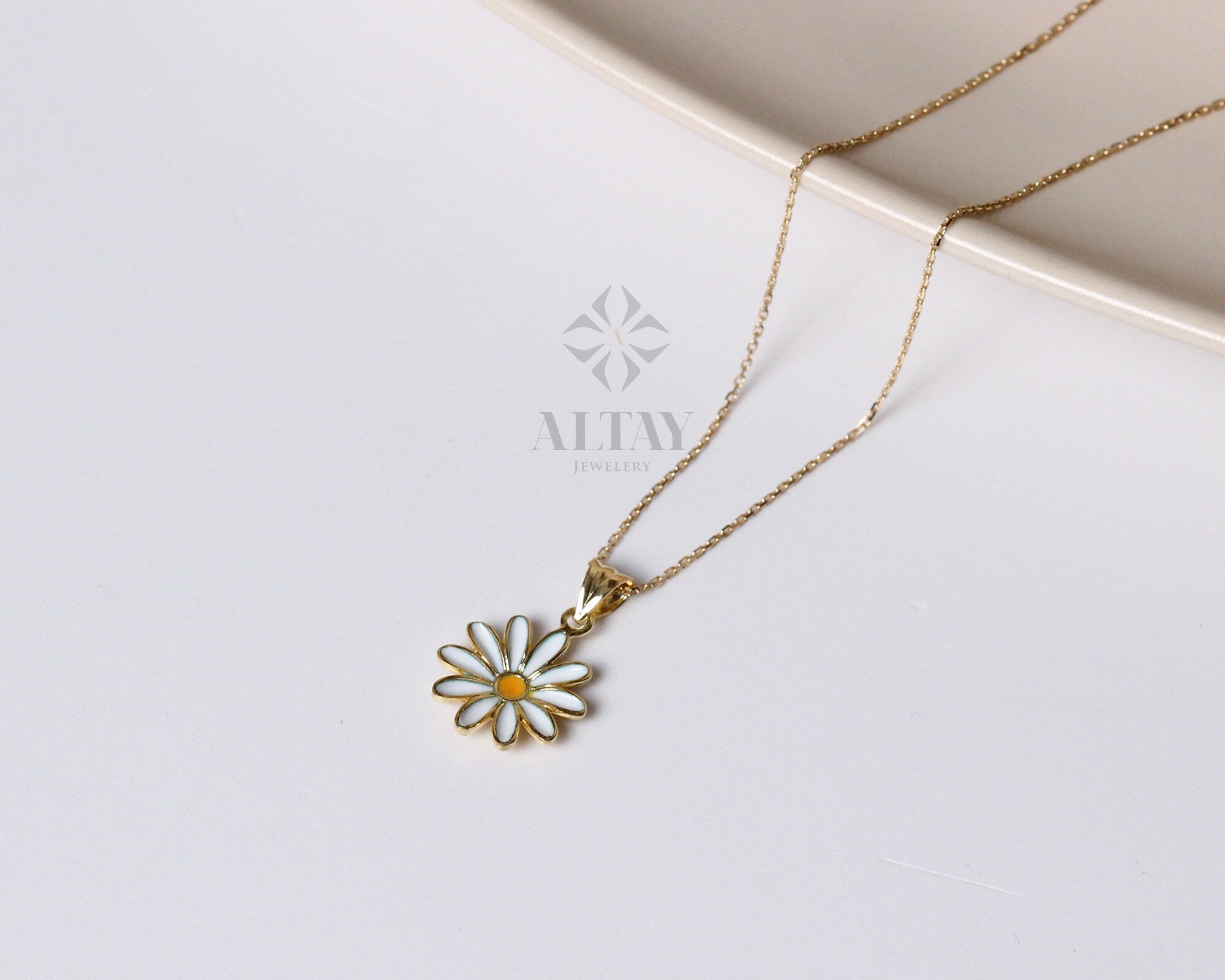 14K Gold Daisy Necklace, Gold Flower Pendant, Yellow and White Enamel Choker, Gift for Her, Daisy Charm, Dainty Everyday Daisy Jewelry