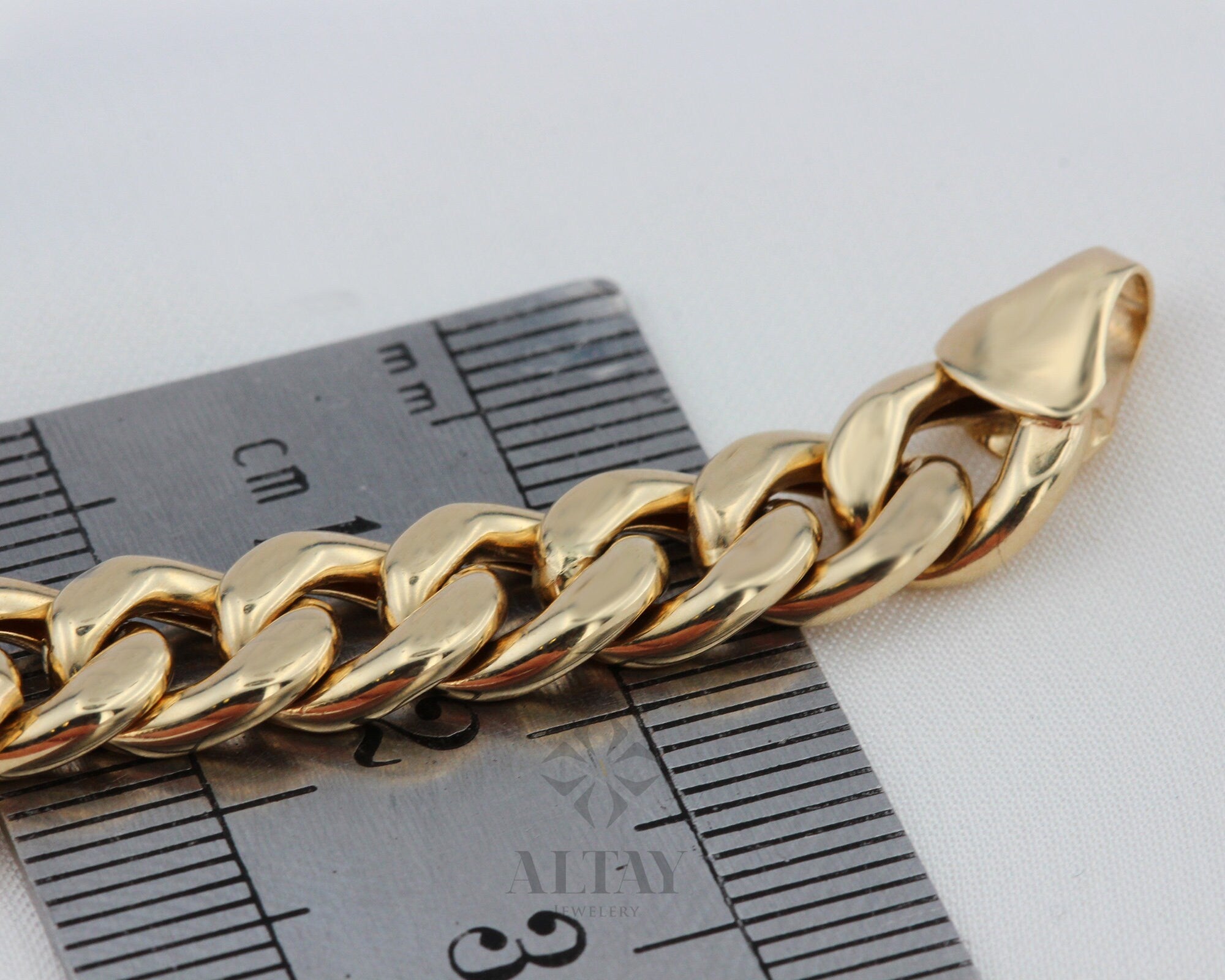 14K Gold 8MM Cuban Link Bracelet, Layering Chain, Chunky Retro Chain, Bold Link, Gift For Her, Stacking Bracelet, Unisex Bracelet