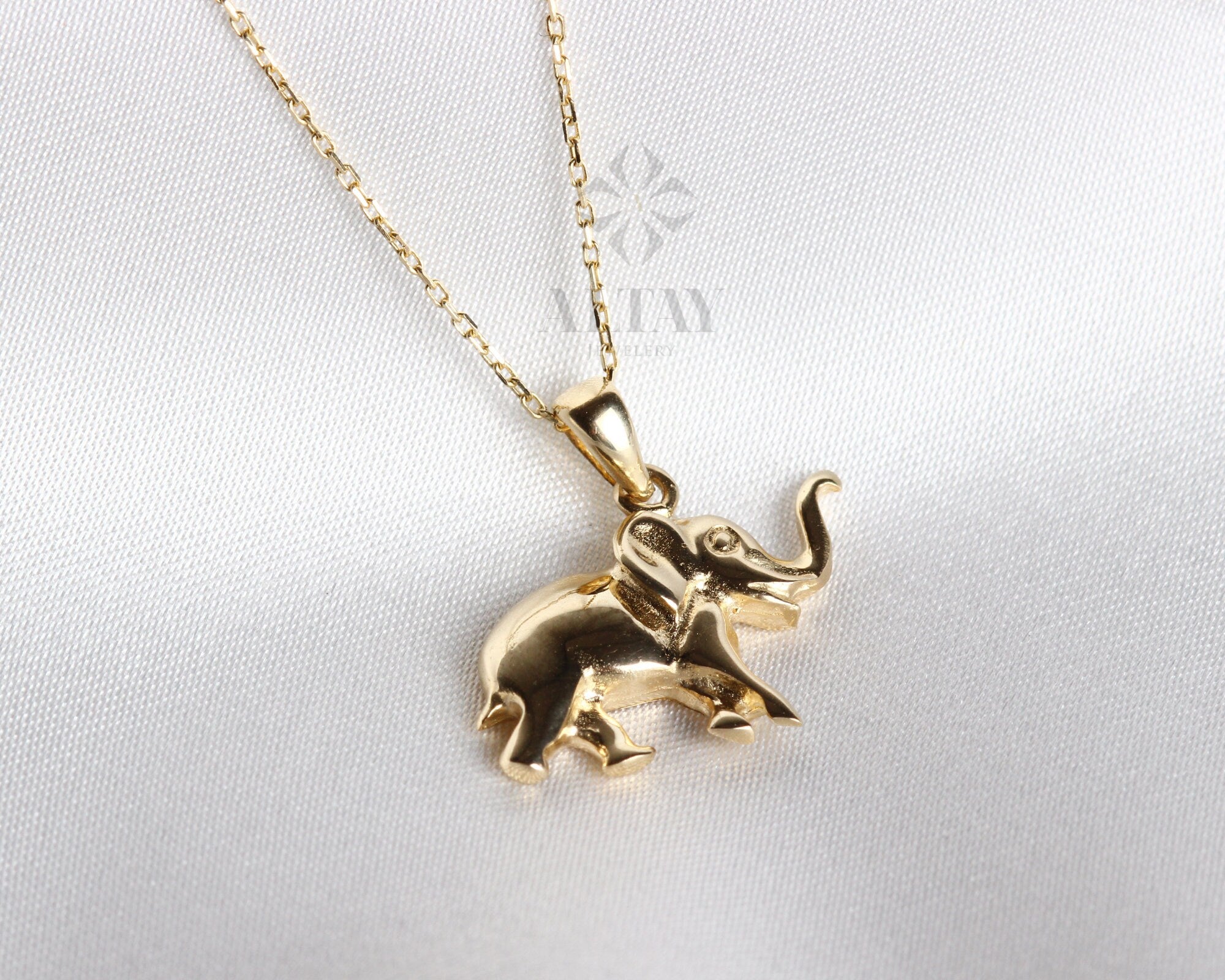 Gold Elephant Necklace, 14K Gold Choker, Large Good Luck Charm, Dainty Minimalist Jewelry, Layering Necklace, Everyday Jewelry, Gift for Her