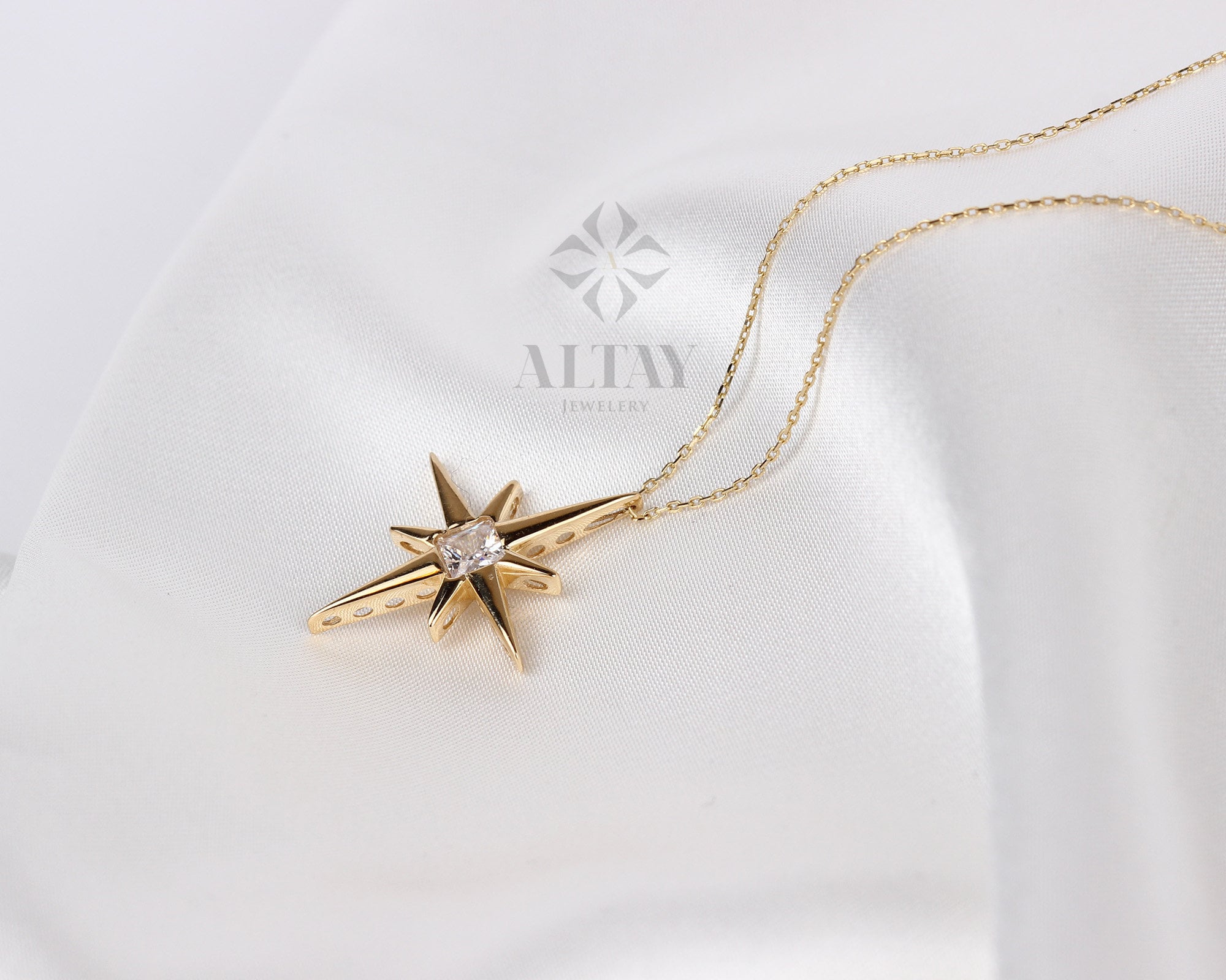 14K Gold North Star Necklace, Celestial North Star Pendant, Gift for Her, Minimalist, Dainty Layering Chain, Christmas, Valentines Day Gift