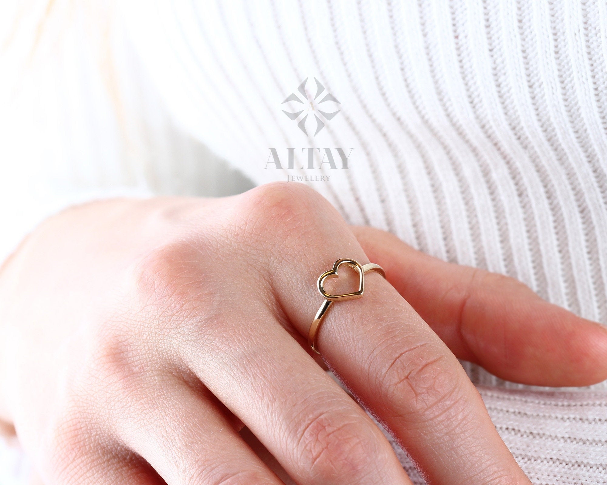 14K Solid Gold Heart Ring, Minimalist Dainty Stackable Ring, Promise Ring, Valentine Heart Ring, Tiny Love Shape, Gift For Her, Real Gold