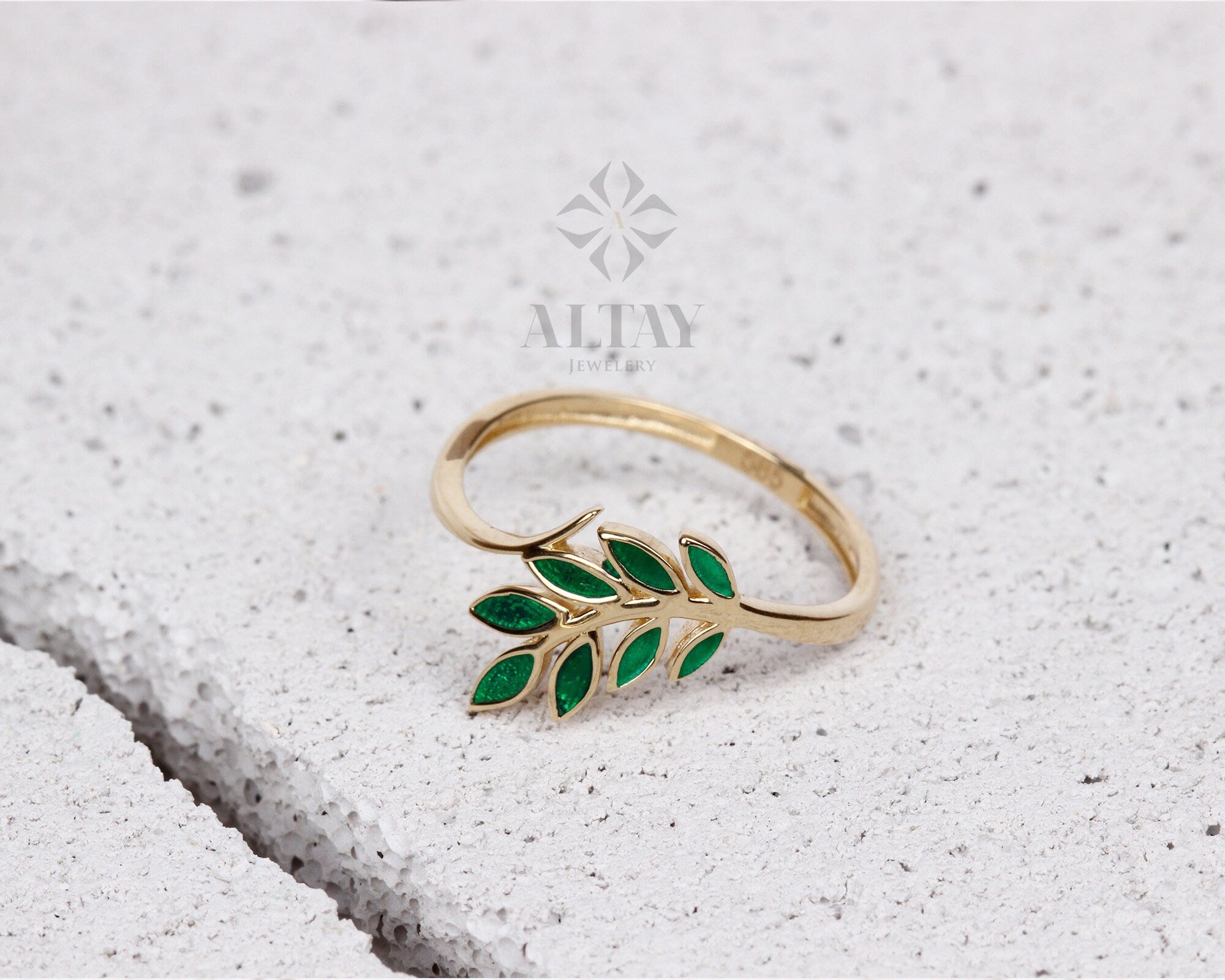 14K Gold Leaf Branch Ring, Gold Leaf Twig Ring, Rose Gold Leaf Ring, Layering Ring, Vine Ring, Laurel Ring, Nature Jewelry, Tree ring