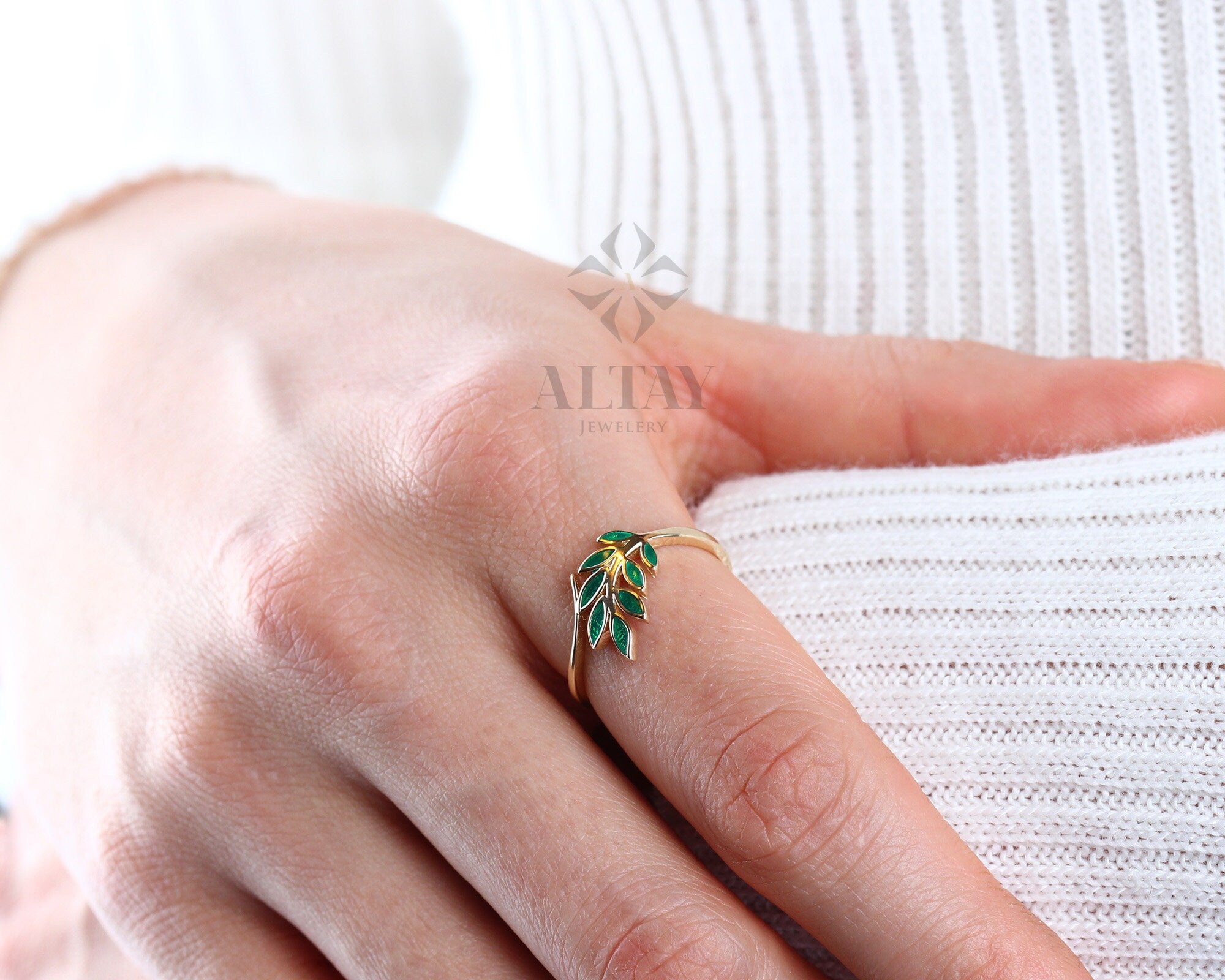 14K Gold Leaf Branch Ring, Gold Leaf Twig Ring, Rose Gold Leaf Ring, Layering Ring, Vine Ring, Laurel Ring, Nature Jewelry, Tree ring