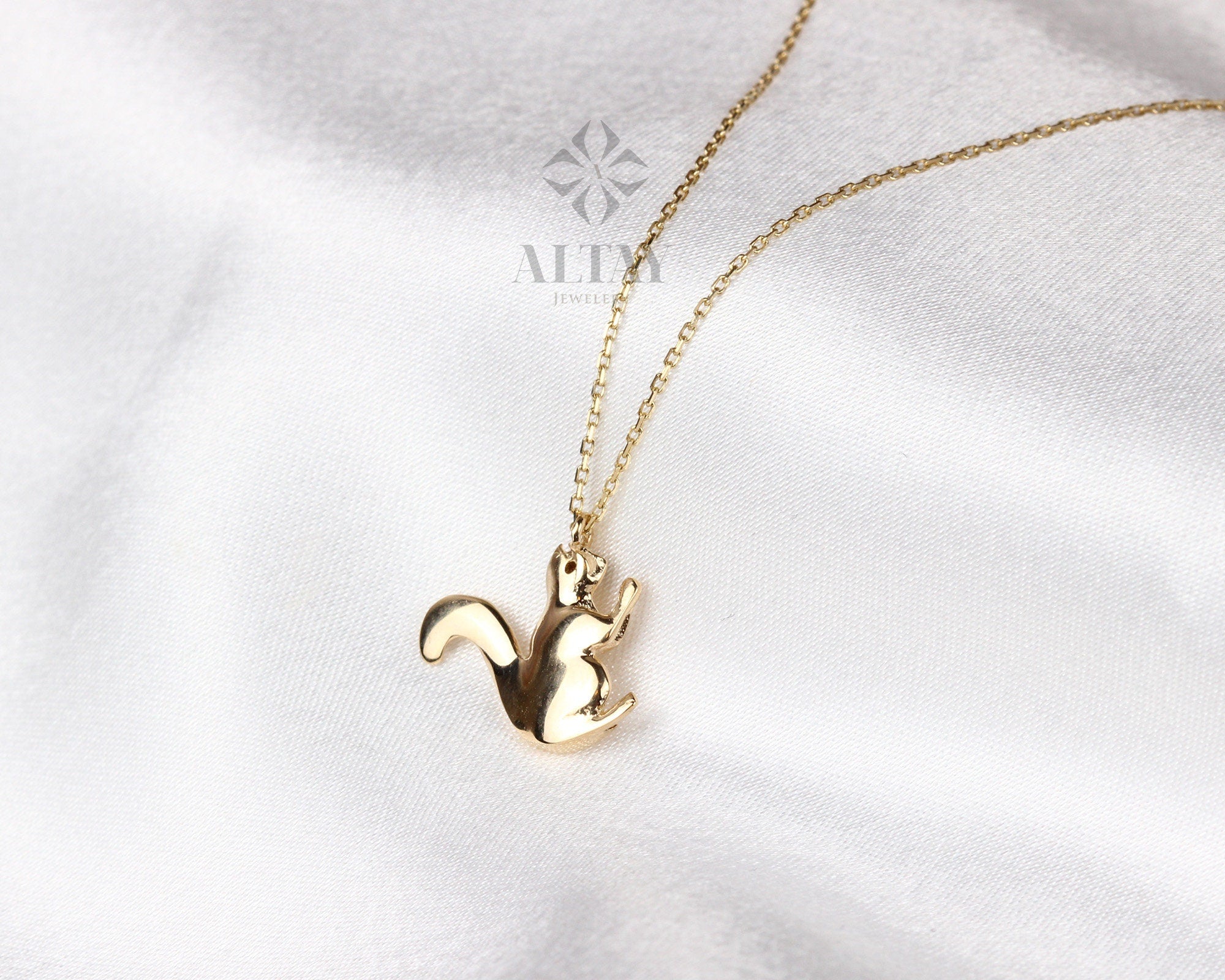 14K Gold Squirrel Necklace, Squirrel Charm Pendant, Good Luck Layering Chain Choker, Animal Pendant, Dainty Gold Charm Jewelry, Gift for Her