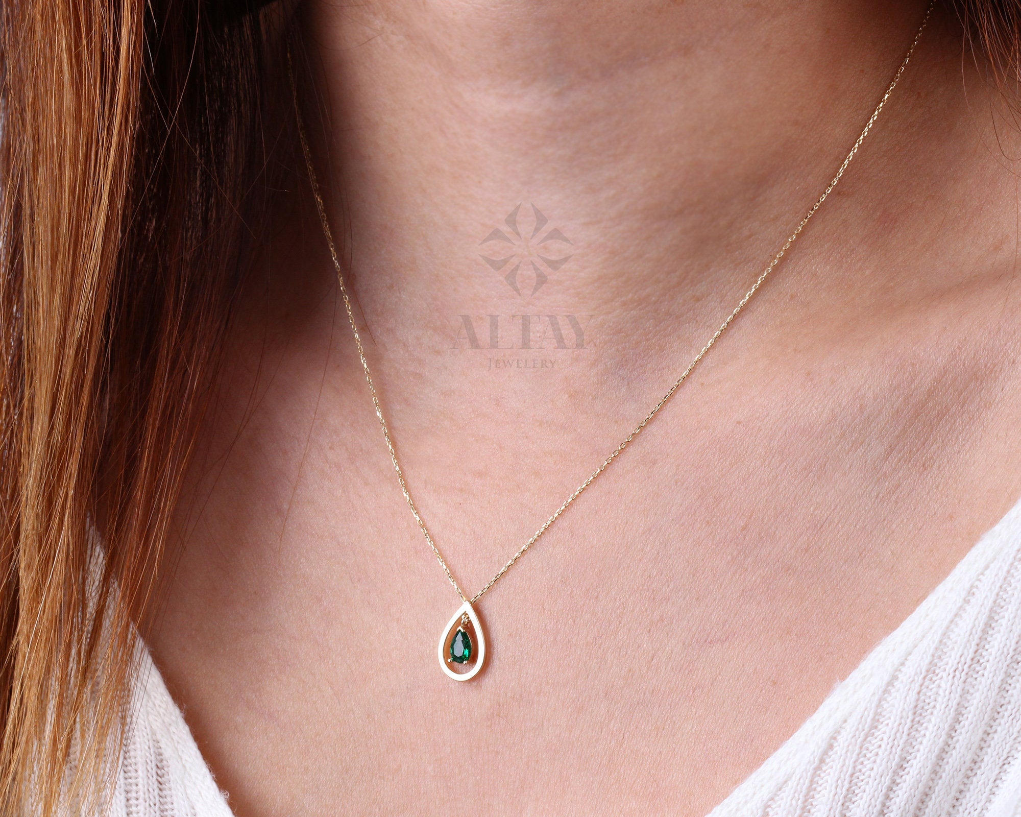 14K Gold Pear Shape Emerald Necklace, Teardrop Emerald Pendant, Solitaire Necklace, Pear Cut Birthstone Necklace, Halo Pendant, Moms Gift