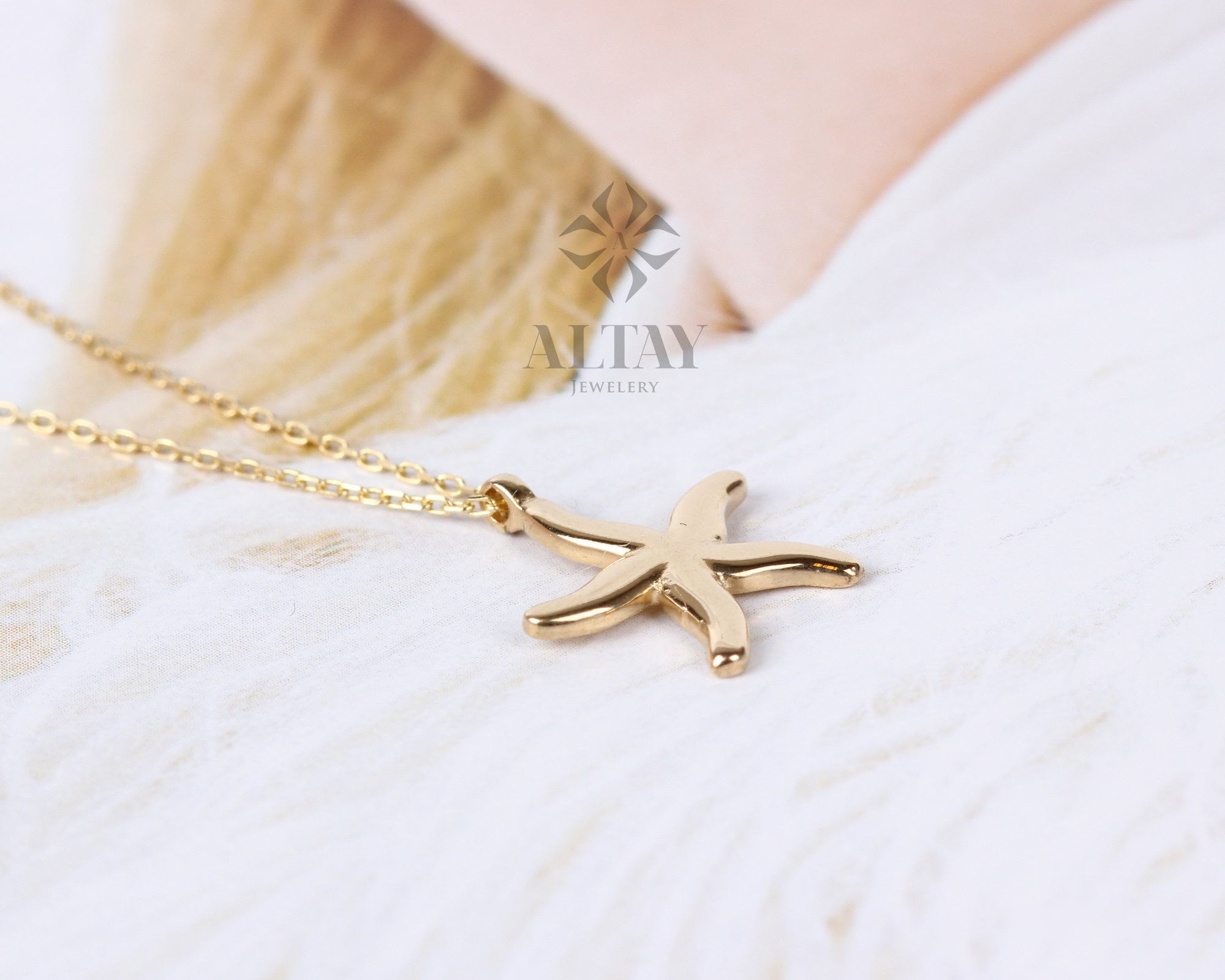 14K Gold Starfish Necklace, Tiny Starfish Pendant, Gold Starfish Charm,Star Sign Necklace, Delicate Starfish Choker, Beach Jewelry