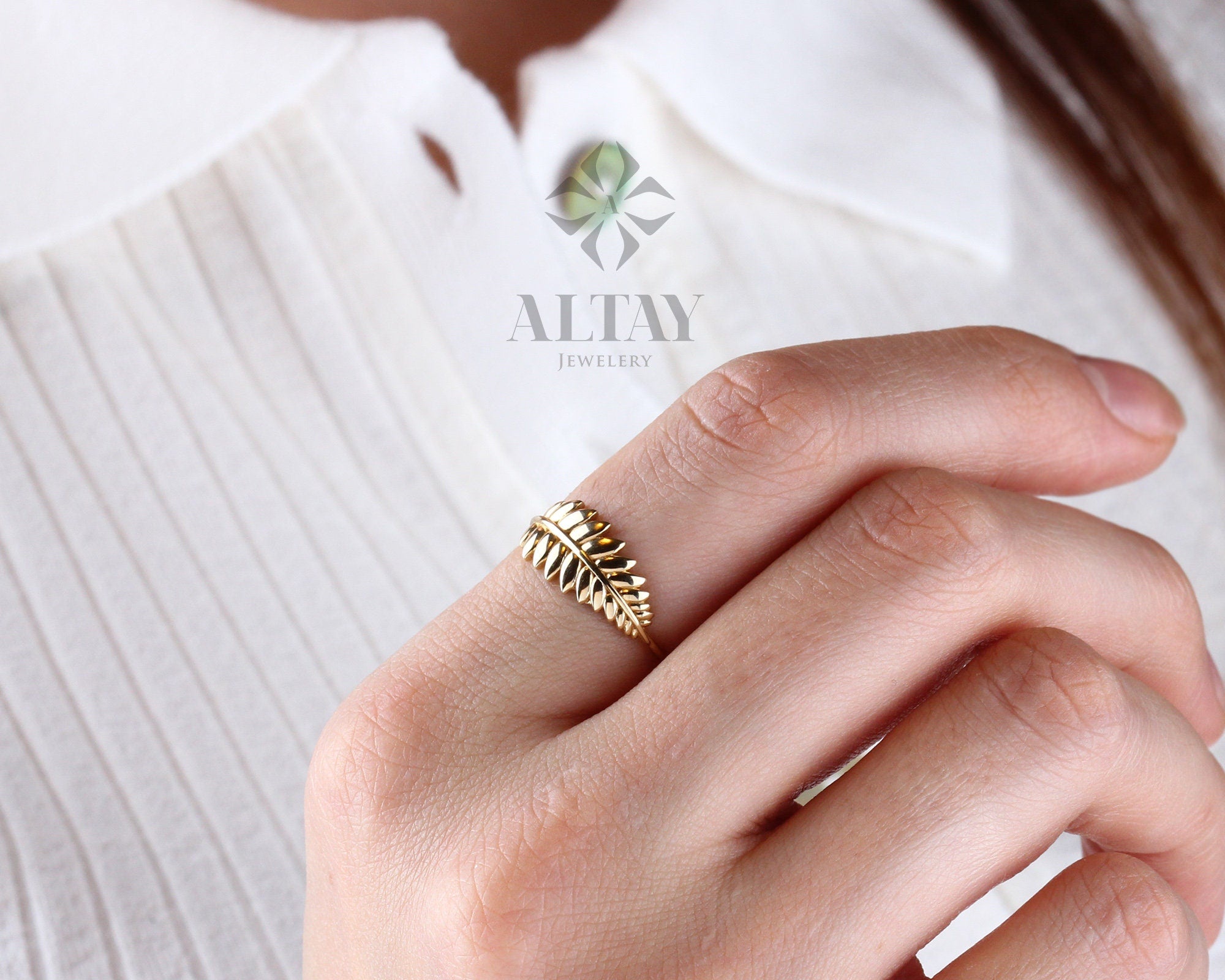 14K Solid Gold Laurel Ring, Laurel Wreath Ring, Leaf Branch Ring, Dainty Ring, Vine Ring Band, Leaf Design Ring, Dainty Stacking Ring